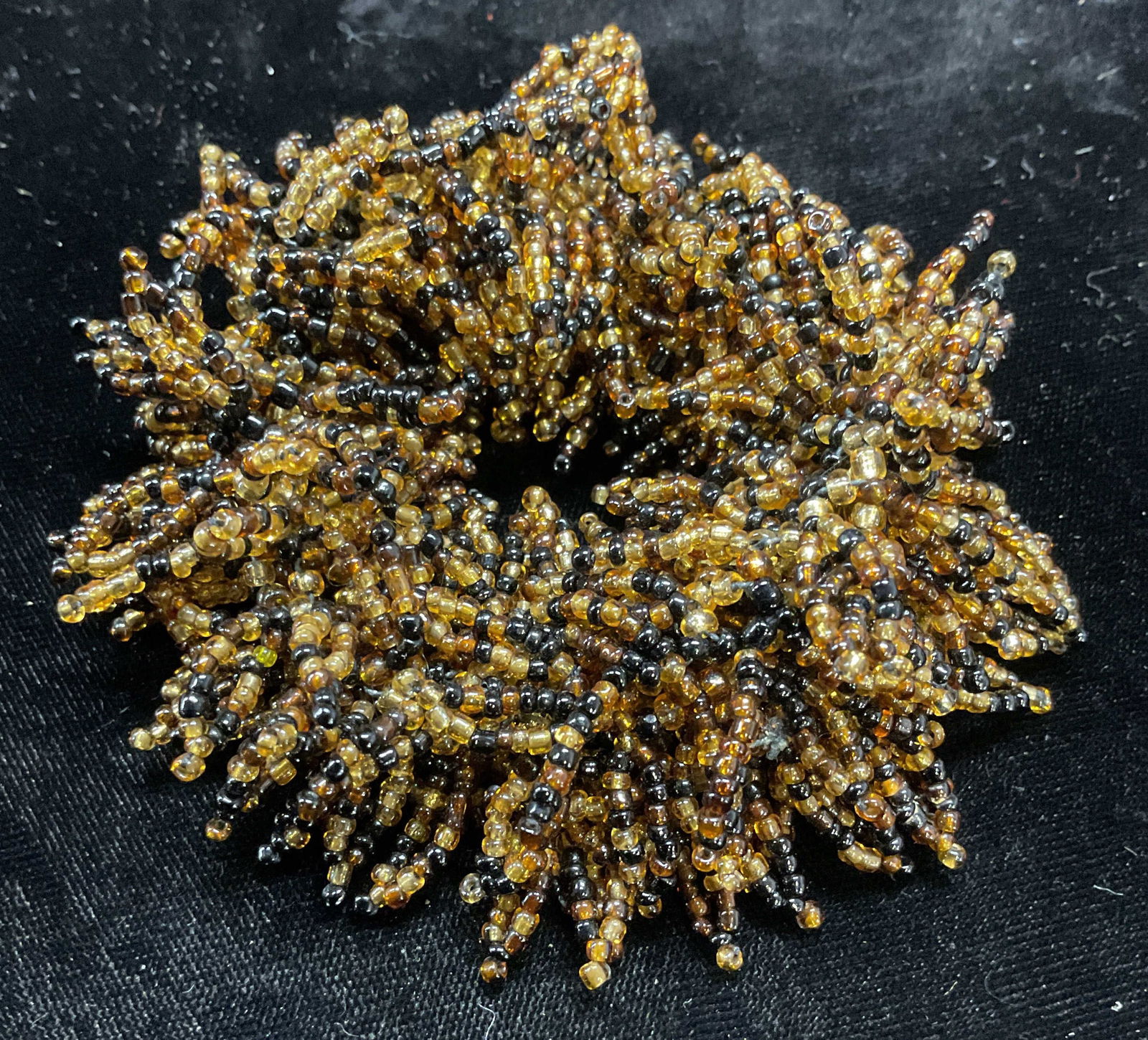 Vintage Gold Tone Black Seed Bead Bracelet (1 of 6)