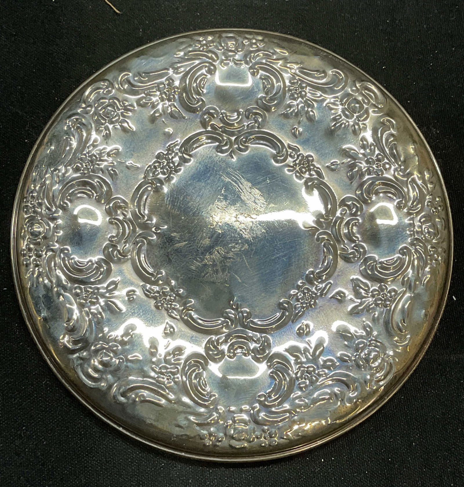 Vtg TOWLE Sterling Silver Repousse Hand Mirror (1 of 6)
