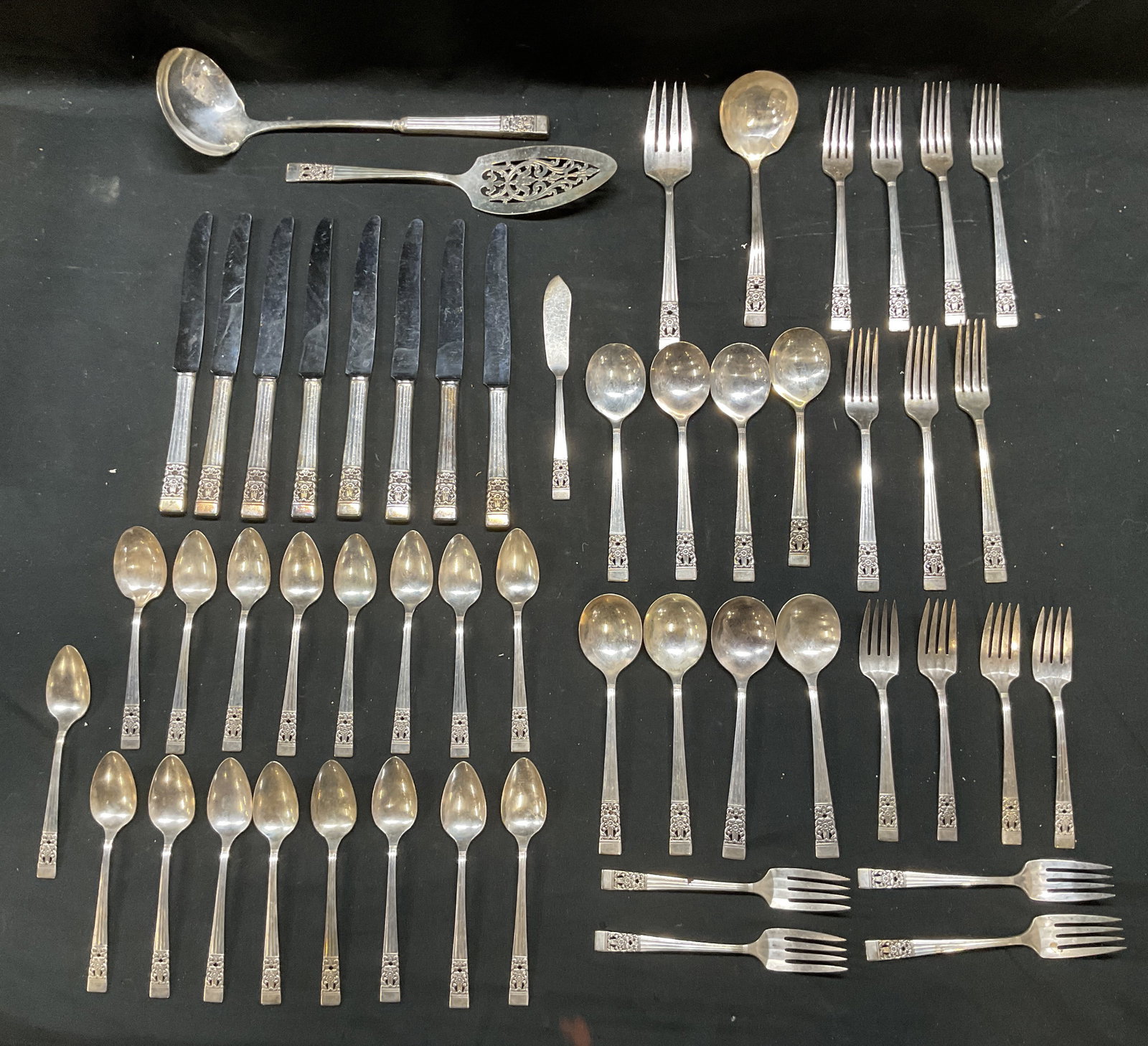 Set 53 Vtg Community Silver Pl Flatware (1 of 10)