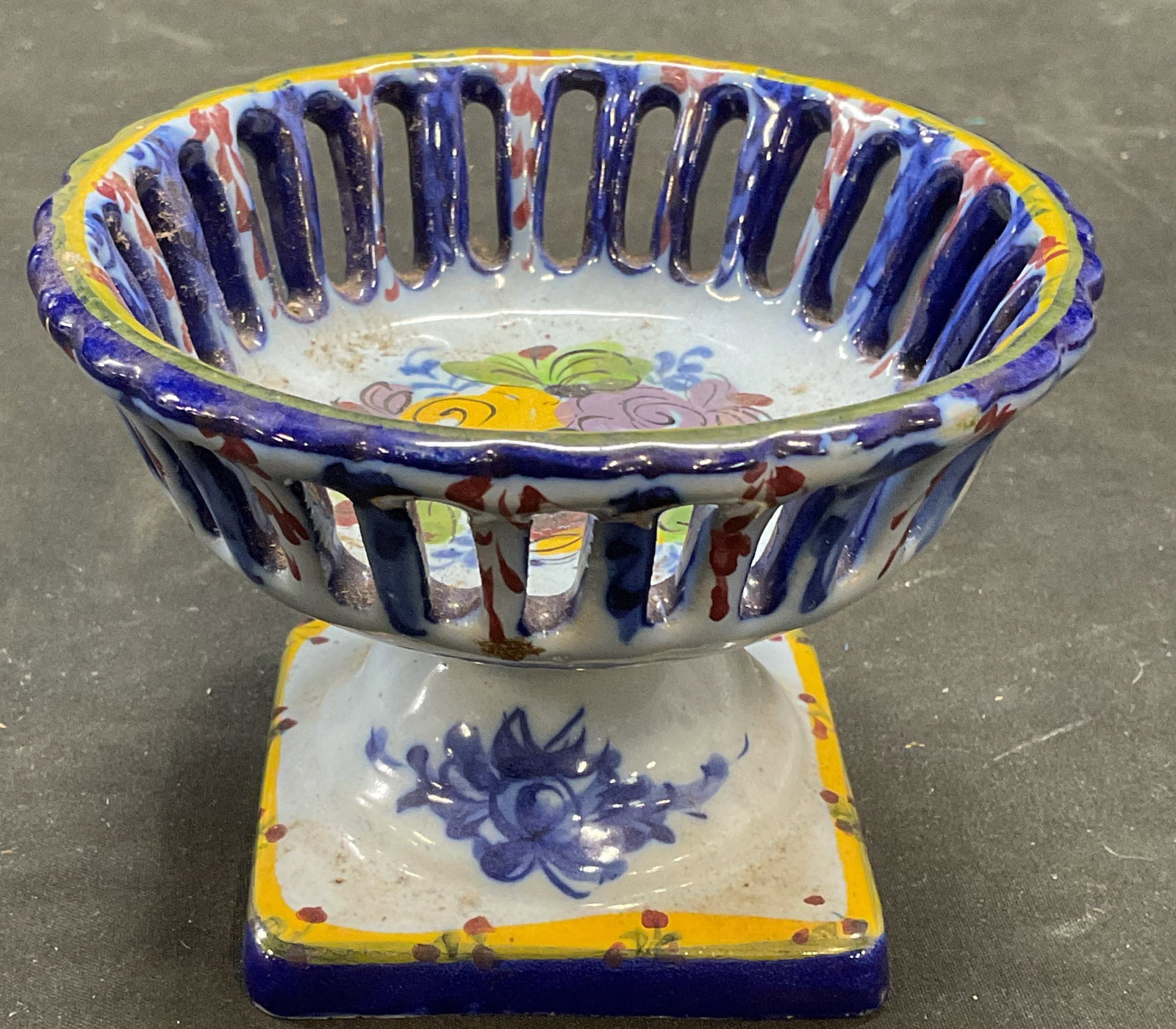 Vintage Vestal Ceramic Pedestal Basket Portugal (1 of 6)