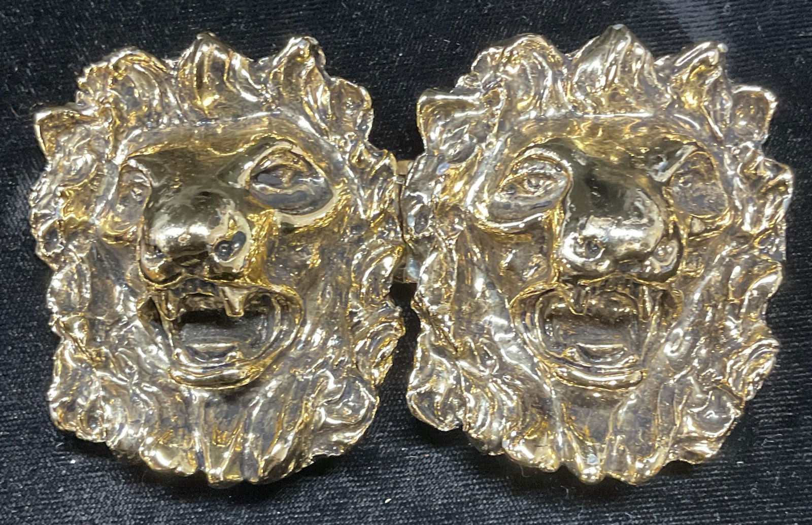 Vintage Heavy Brass Lion Head Belt Buckle (1 of 6)