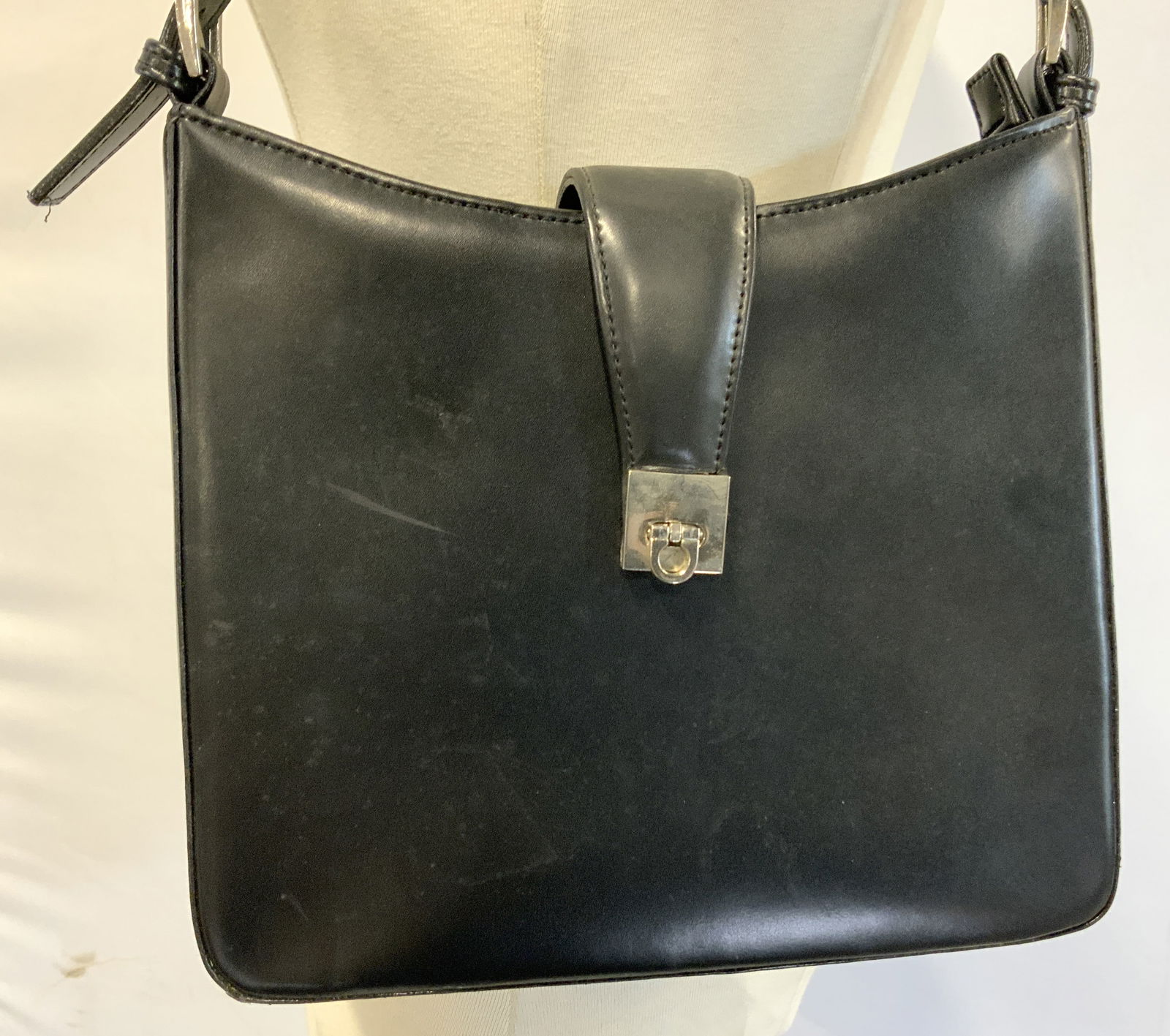 Baoxique Black Faux Leather Shoulder Bag (1 of 6)