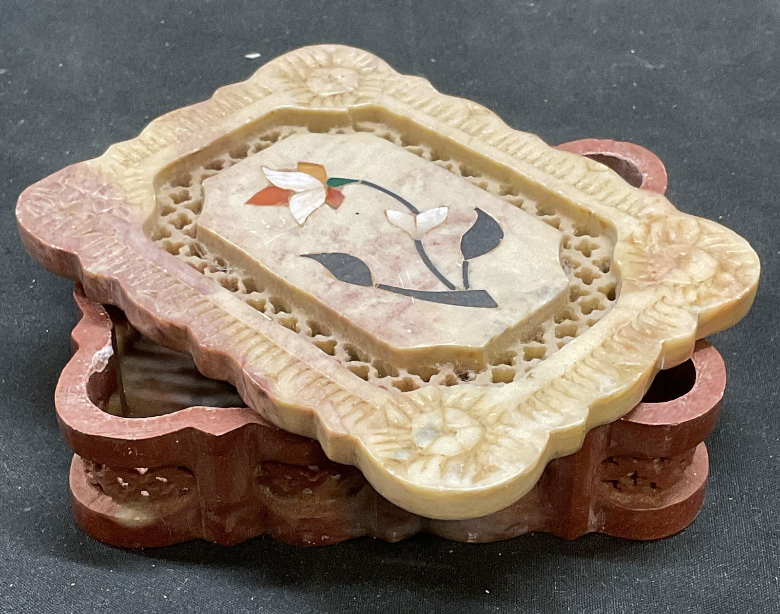 Vtg Pietra Dura Carved Stone Trinket Box (1 of 6)