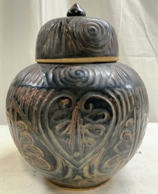Vntg Hand Crafted Lidded Earthenware Jar