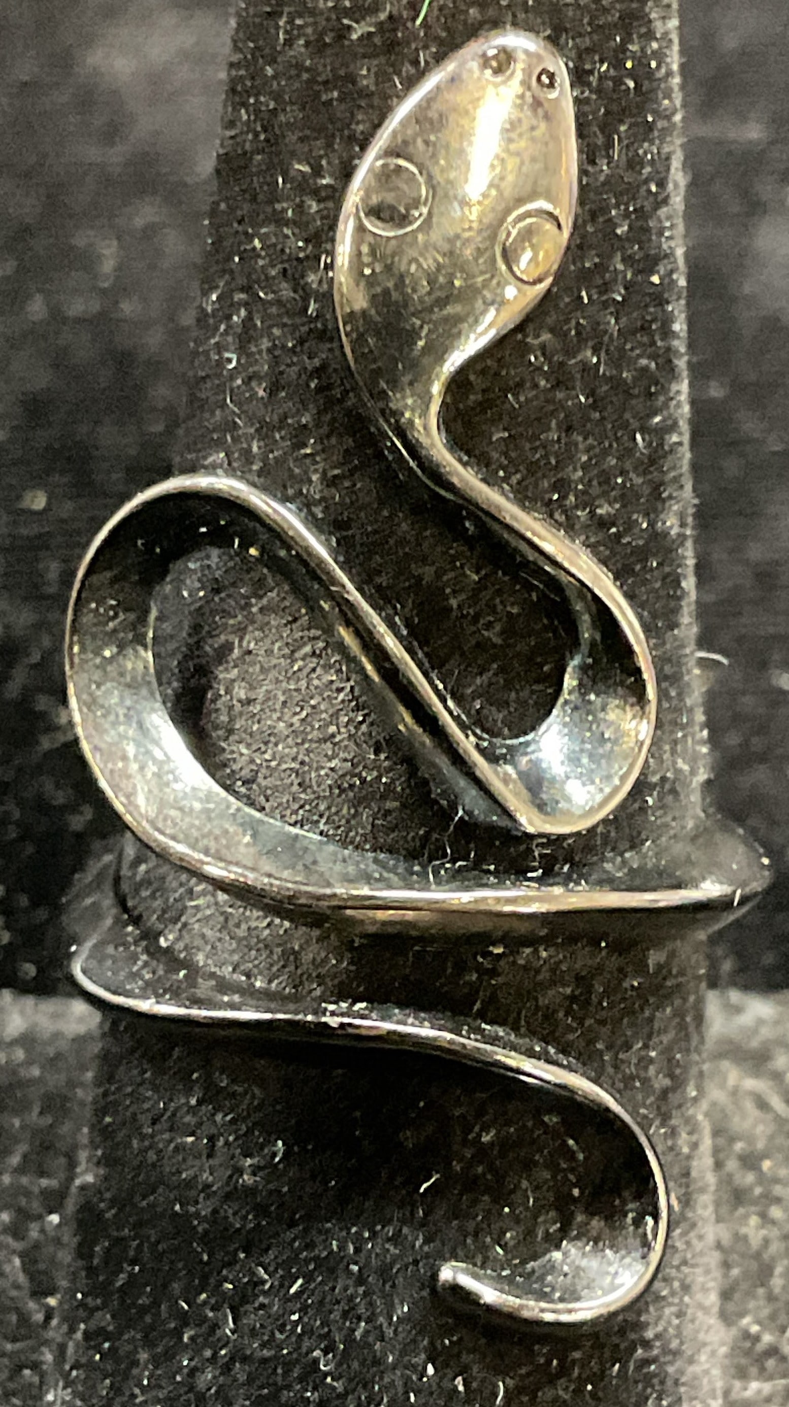 Vintage Silver Tone Snake Coil Ring (1 of 6)