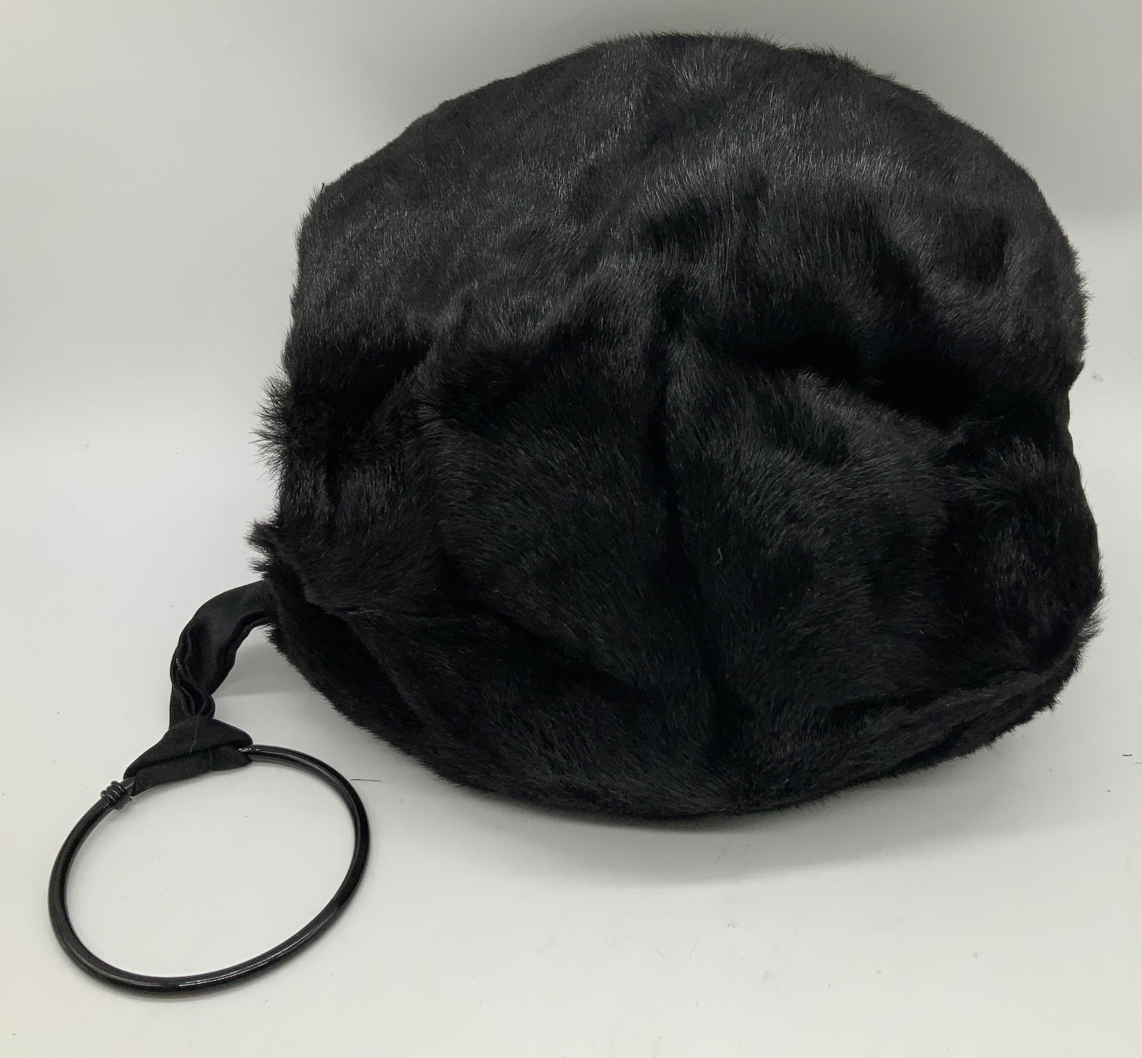 Vntg Black Faux Fur Hand Warmer Muff W Zipper (1 of 6)