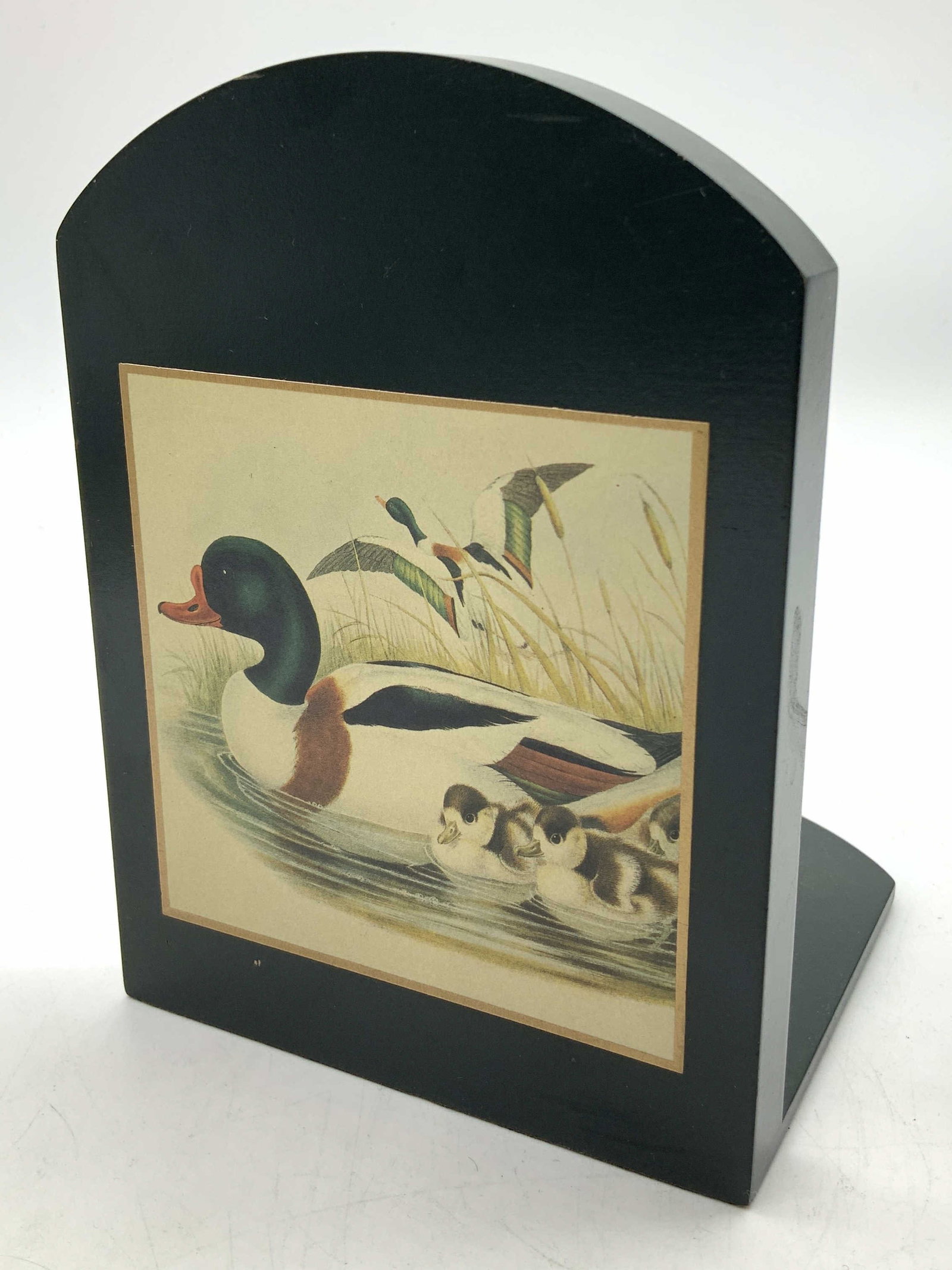 LADY CLARE Mallard Duck Wooden Bookend ENGLAND: LADY CLARE Mallard Duck Wooden Bookend ENGLAND Wooden bookend featuring a Mallard Duck scenic design. Signed & marked on underside. Reads Lady Clare Lutterworth, Leics Made in England. Surface wear co