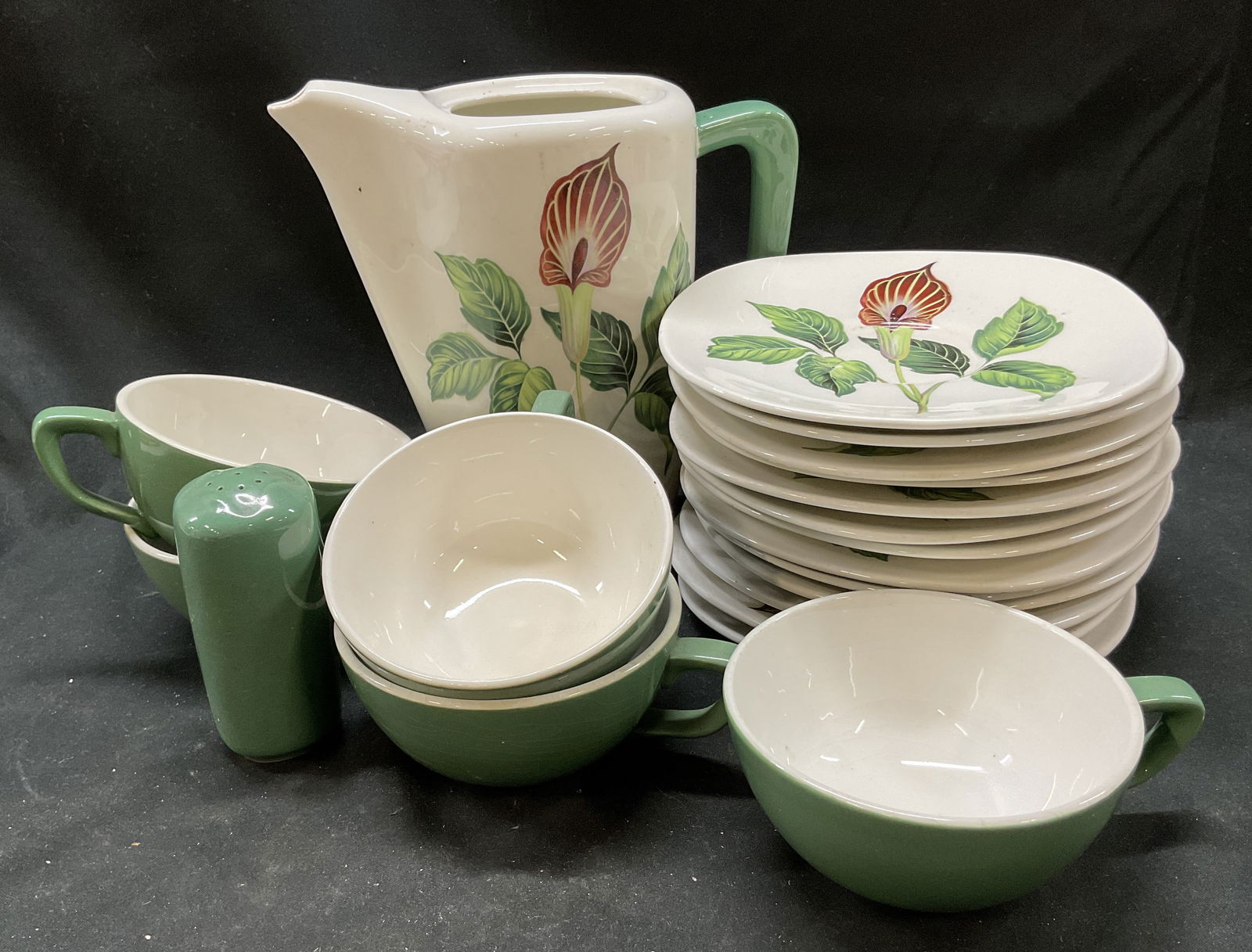 Set 20 TST Green Ceramic King ODell Dishware USA (1 of 10)