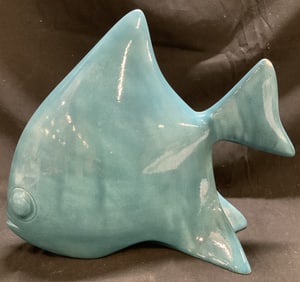 Vntg CONNECTIKILN Turquoise Ceramic Fish Sculpt.