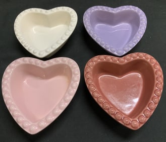 Lot 4 Williams-Sonoma Heart Ceramic Ramekins
