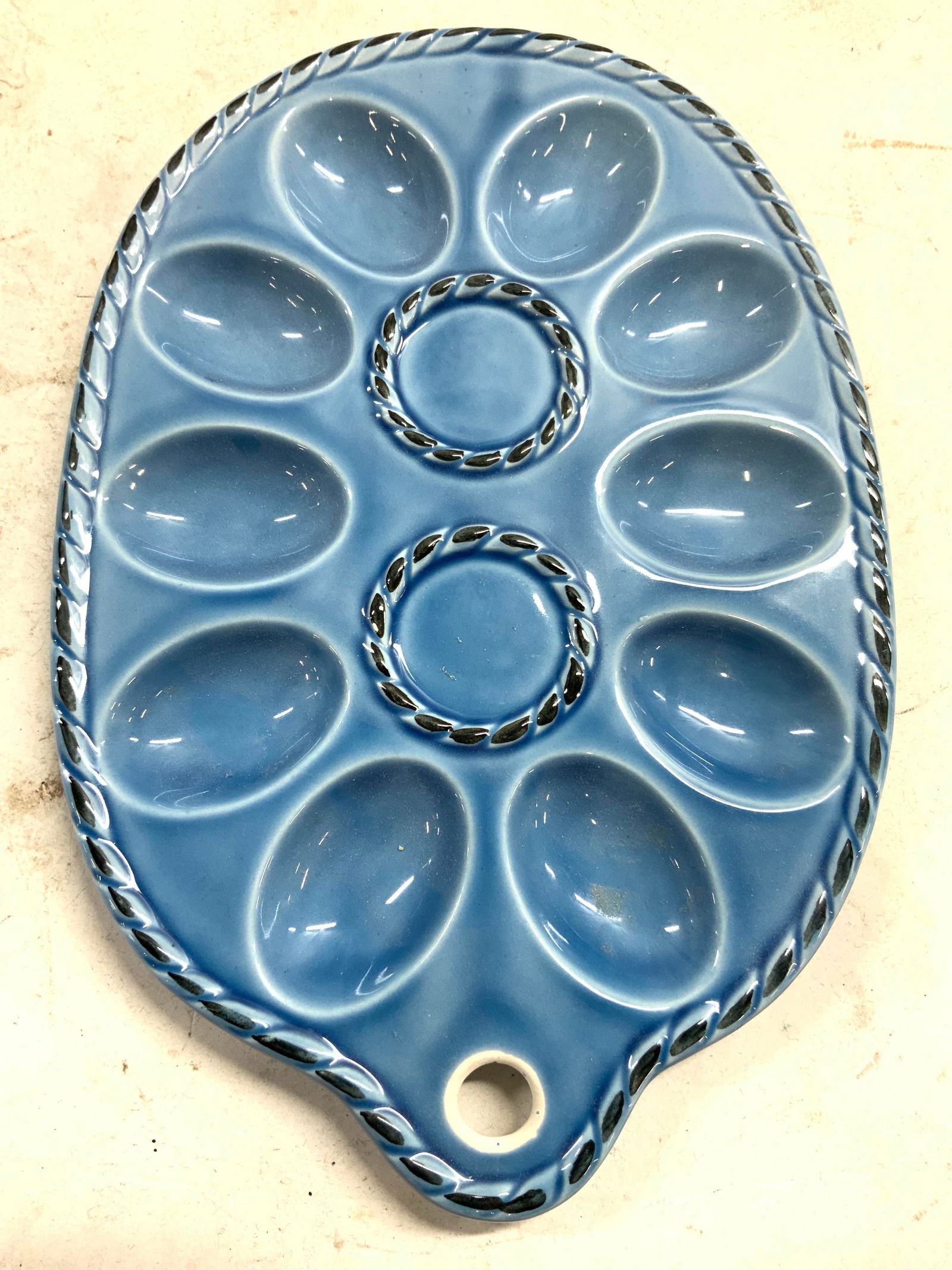 Vtg Porcelain Wall Hanging Deviled Egg Plate Blue (1 of 7)