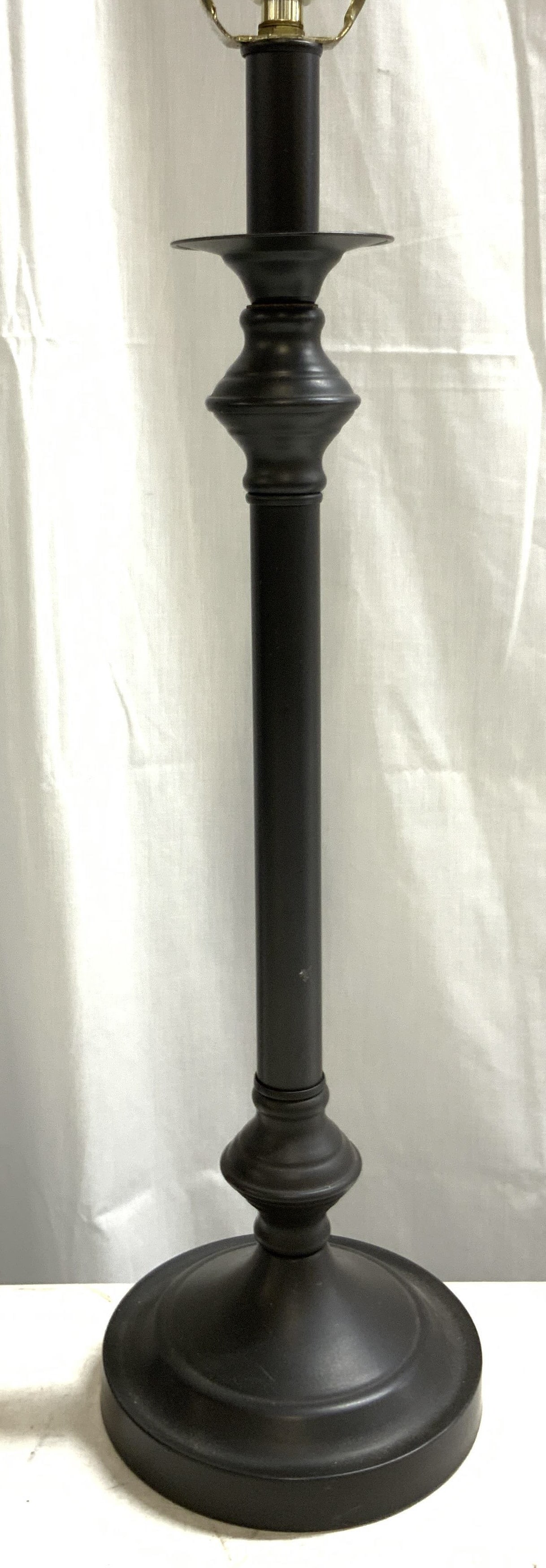 Vtg Bronze Toned Metal Table Lamp (1 of 7)