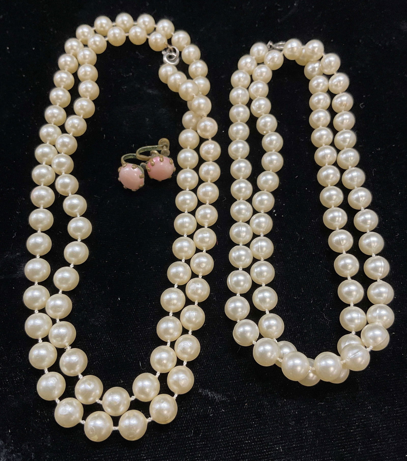 Lot 3 Vtg Faux Pearl Necklaces & Earrings (1 of 6)