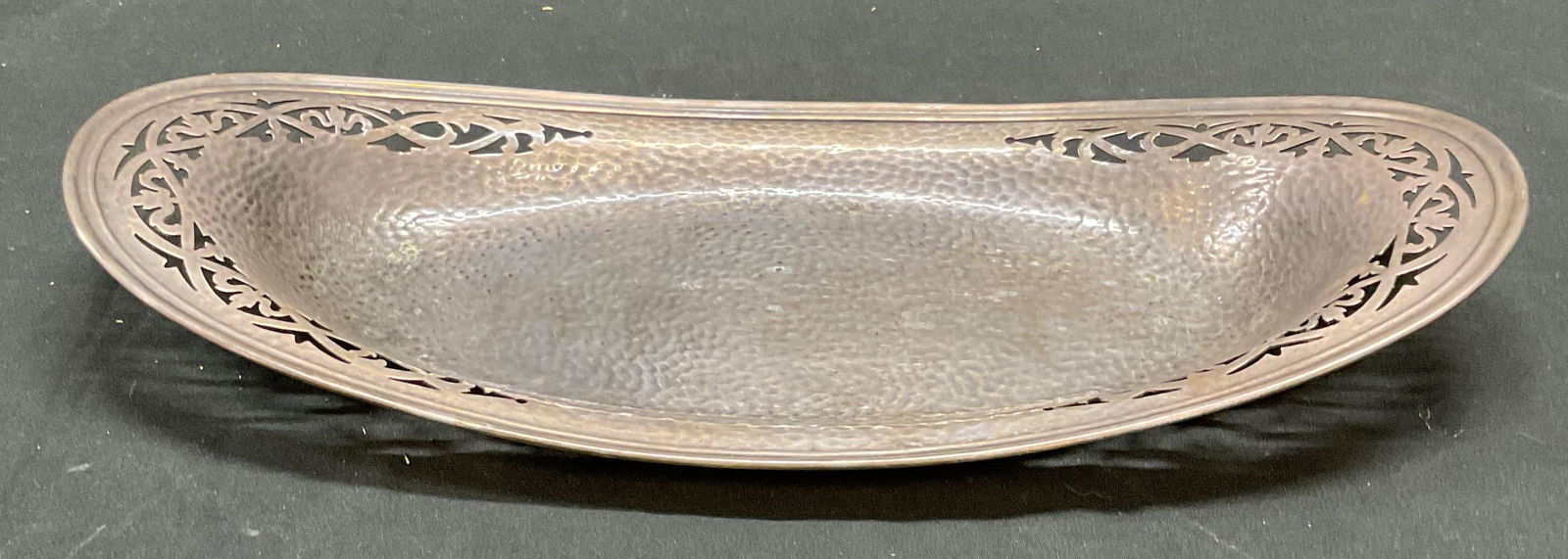 Vintage Silver plated Hammered Oval Tray (1 of 6)
