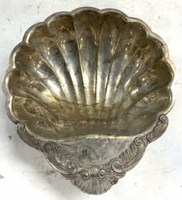 Silver Plated Vtg Scalloped Seashell Dish W Feet