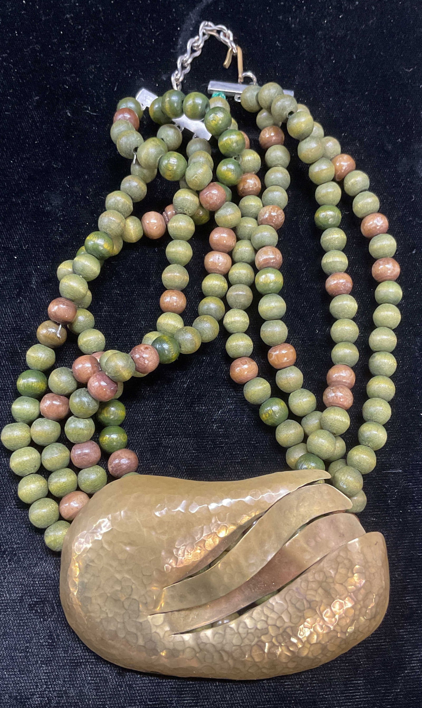 Vintage Green Beaded Brass Pendant Necklace (1 of 6)
