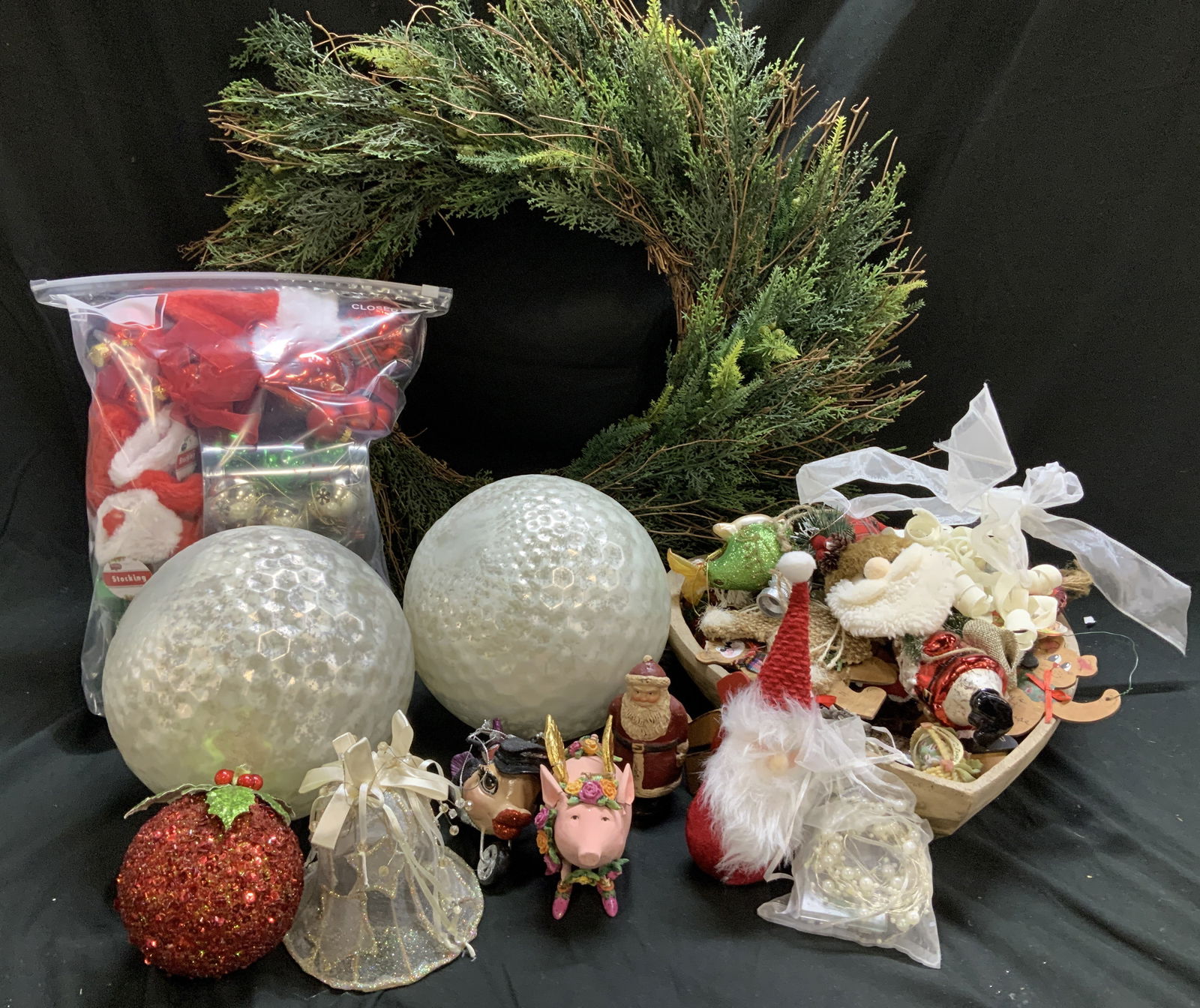 Lot 45+ Christmas Tree Ornaments, Wreath & More (1 of 9)