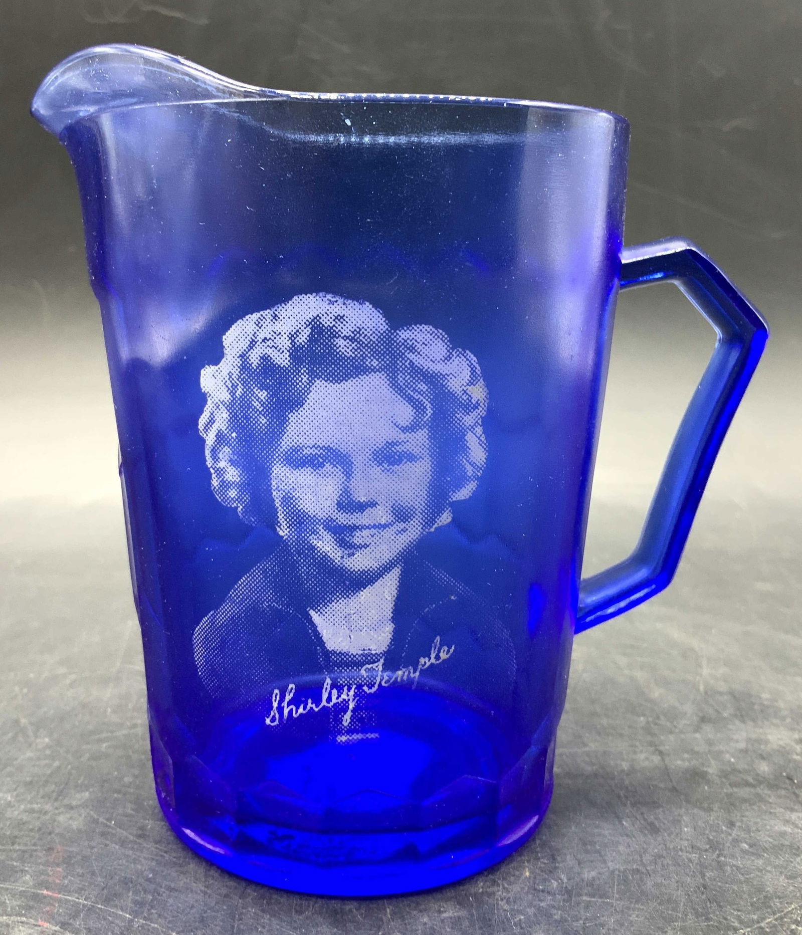 Vntg Shirley Temple Cobalt Blue Glass Creamer (1 of 8)