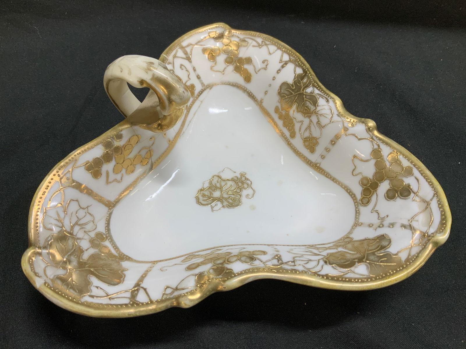 Vntg Hand Painted Porc Gold Gilt Candy Dish NIPPON (1 of 7)
