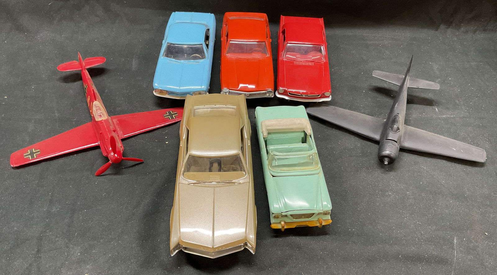 Lot 7 Vtg Mustang Maverick Cowalk Toy Cars Planes (1 of 14)