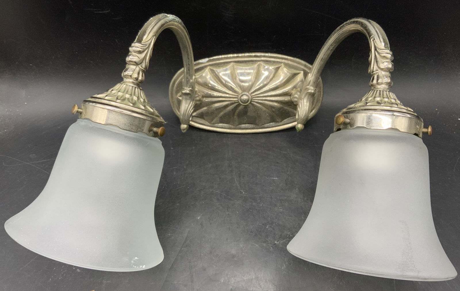 GENERATION LIGHTING Gls Metal Wall Mnt Lmp W Bx (1 of 8)