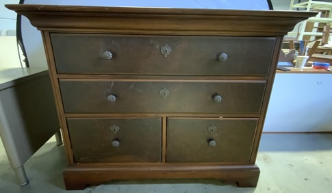 Vintage 5 Drawer Chest Of Drawers