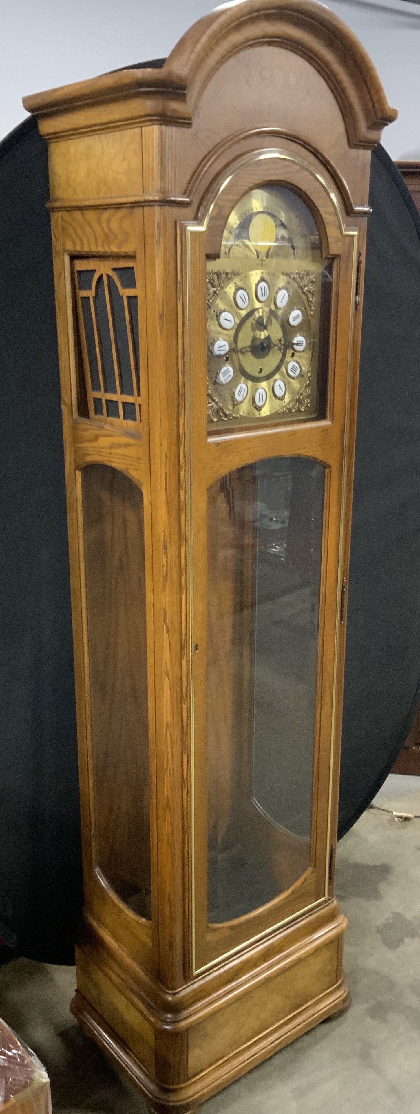 HOWARD MILLER Vtg Wooden Grandfather Clk (1 of 12)