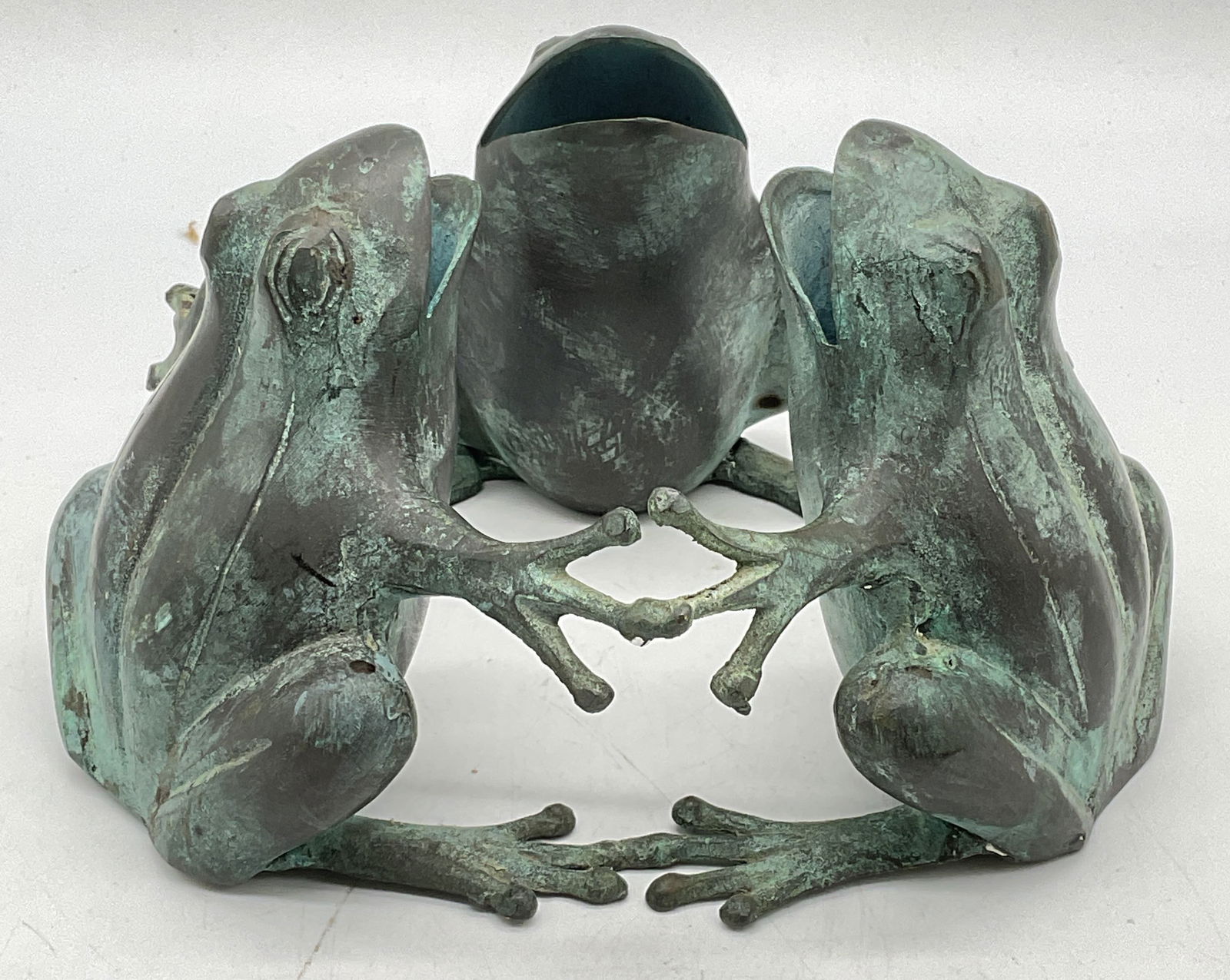 Vtg Bronze Patinated Three Frogs Sculpture (1 of 7)