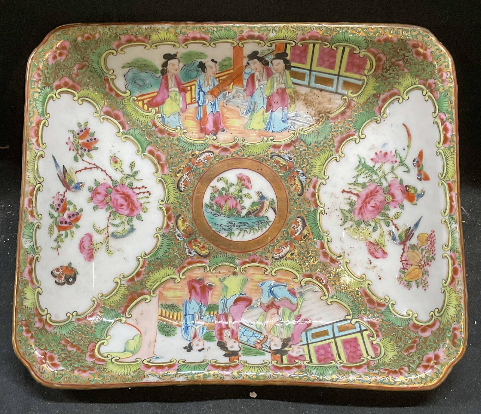 Antique Chinese Rose Medallion Porcelain Dish