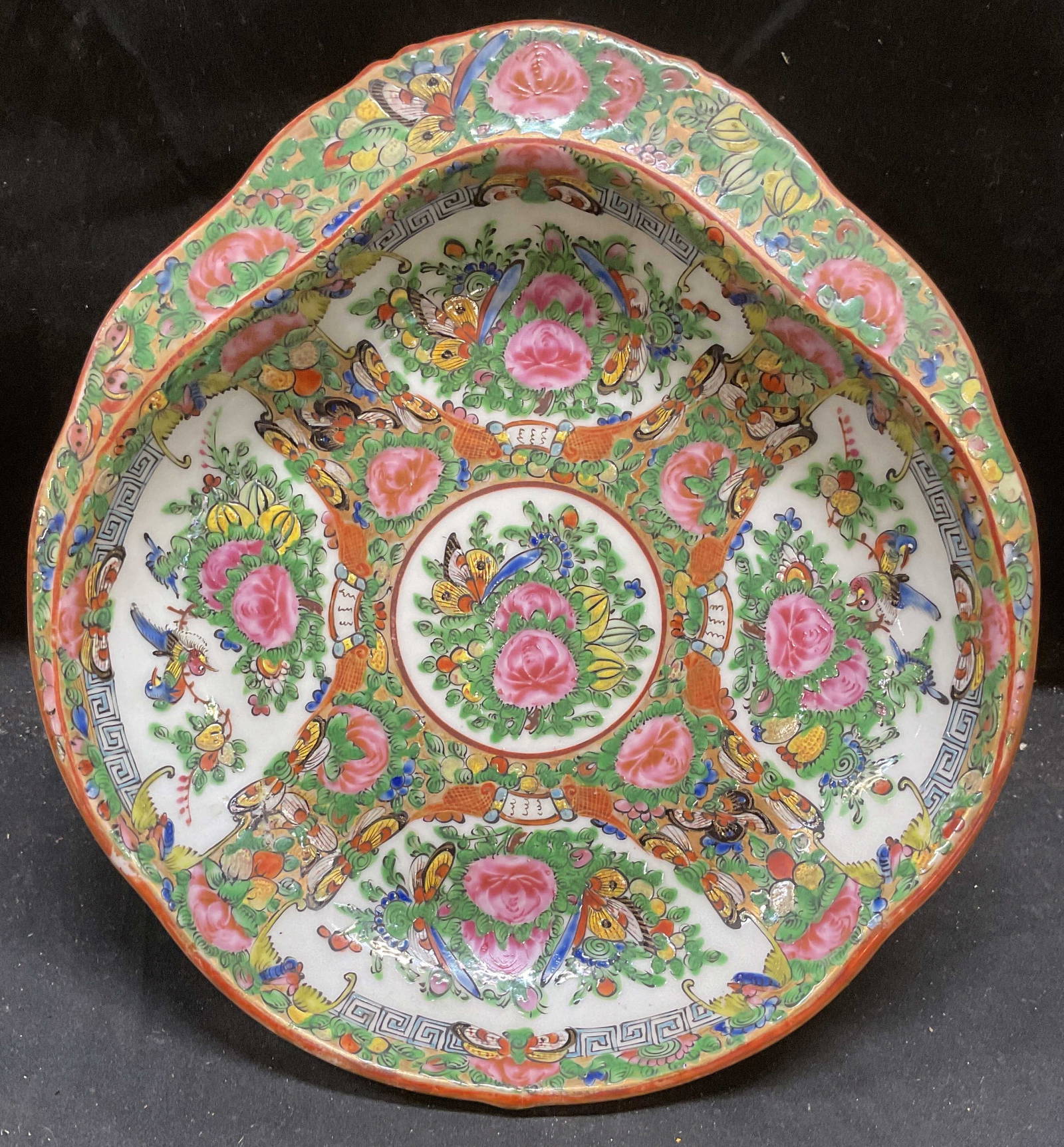 Antique Chinese Rose Medallion Porcelain Bowl 10in