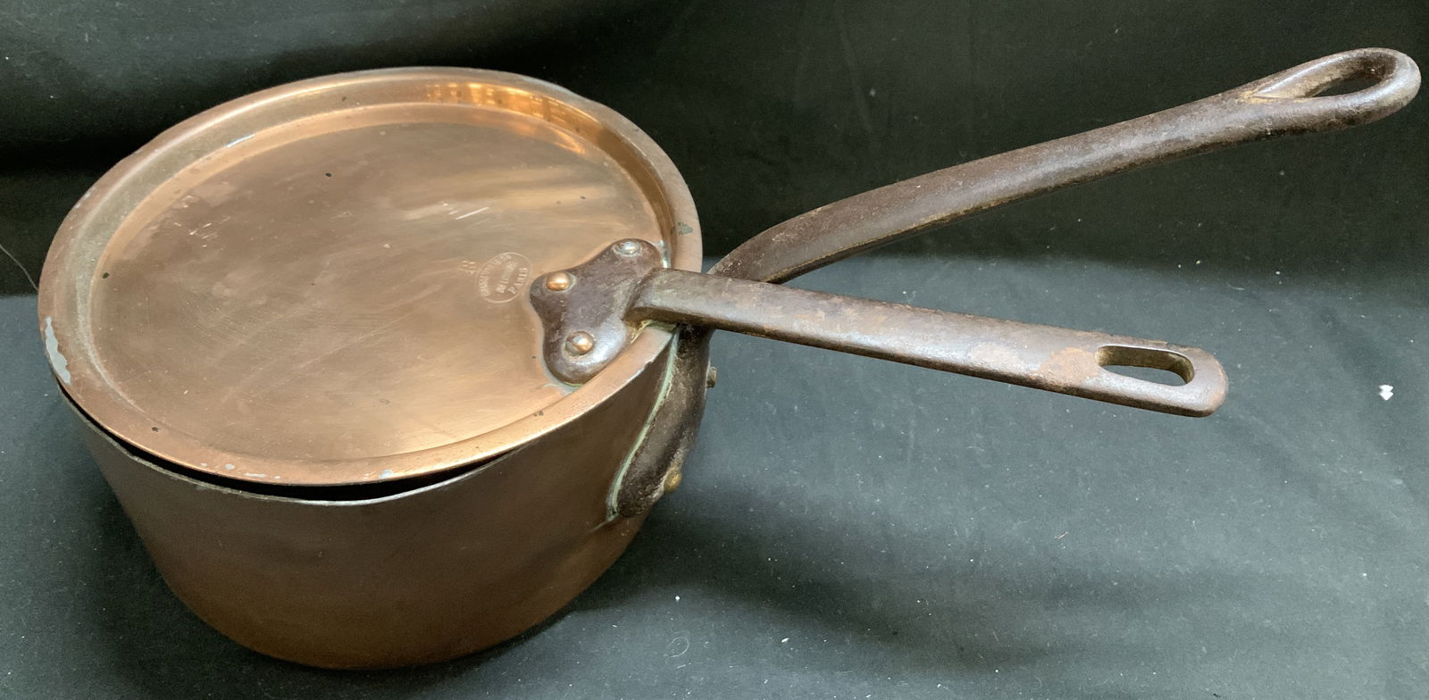 Antq Grands Magasins Lidded Copper Pot PARIS (1 of 8)