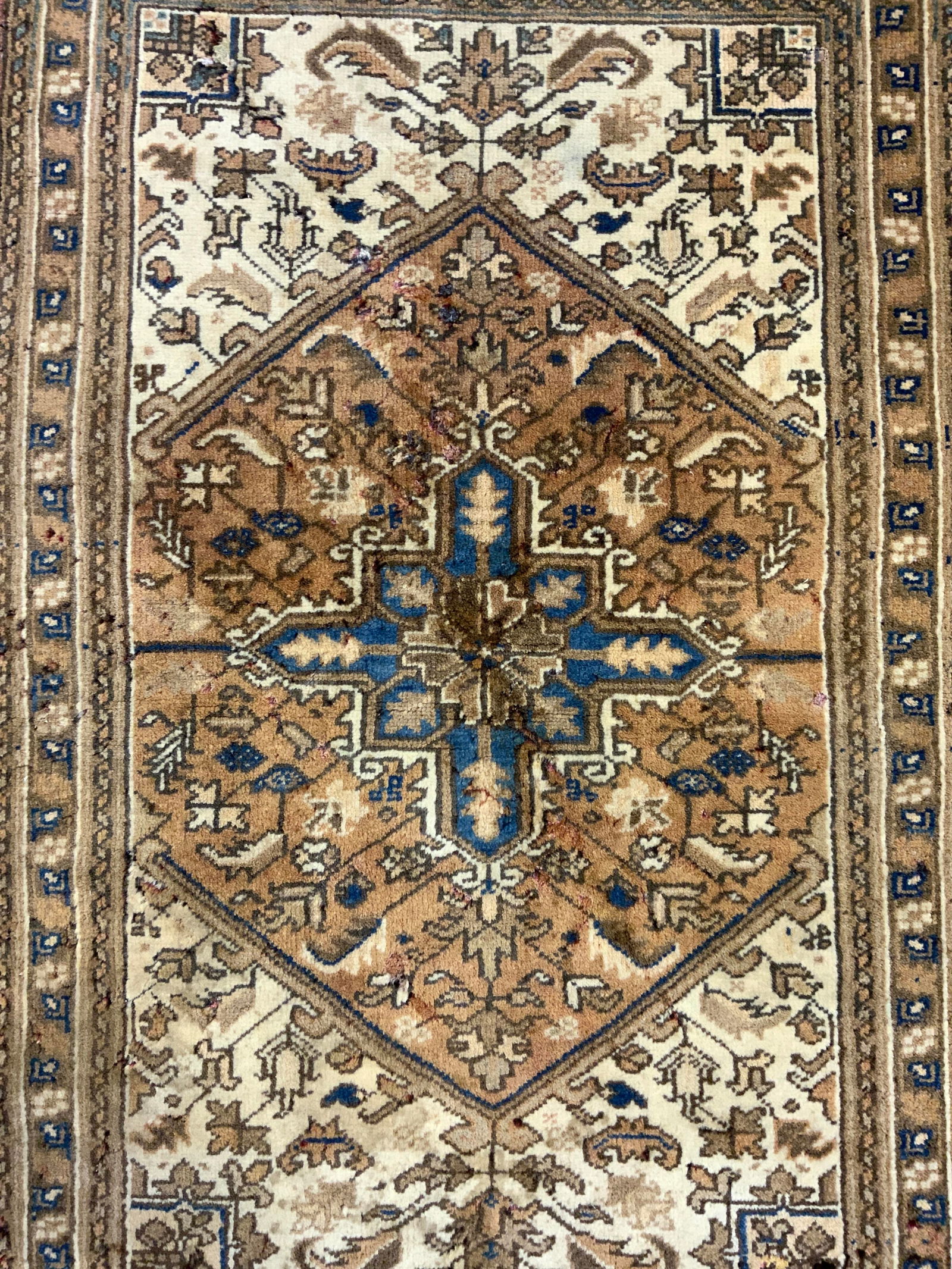 Vtg Handmade Oriental Wool Area Rug w Fringes (1 of 8)