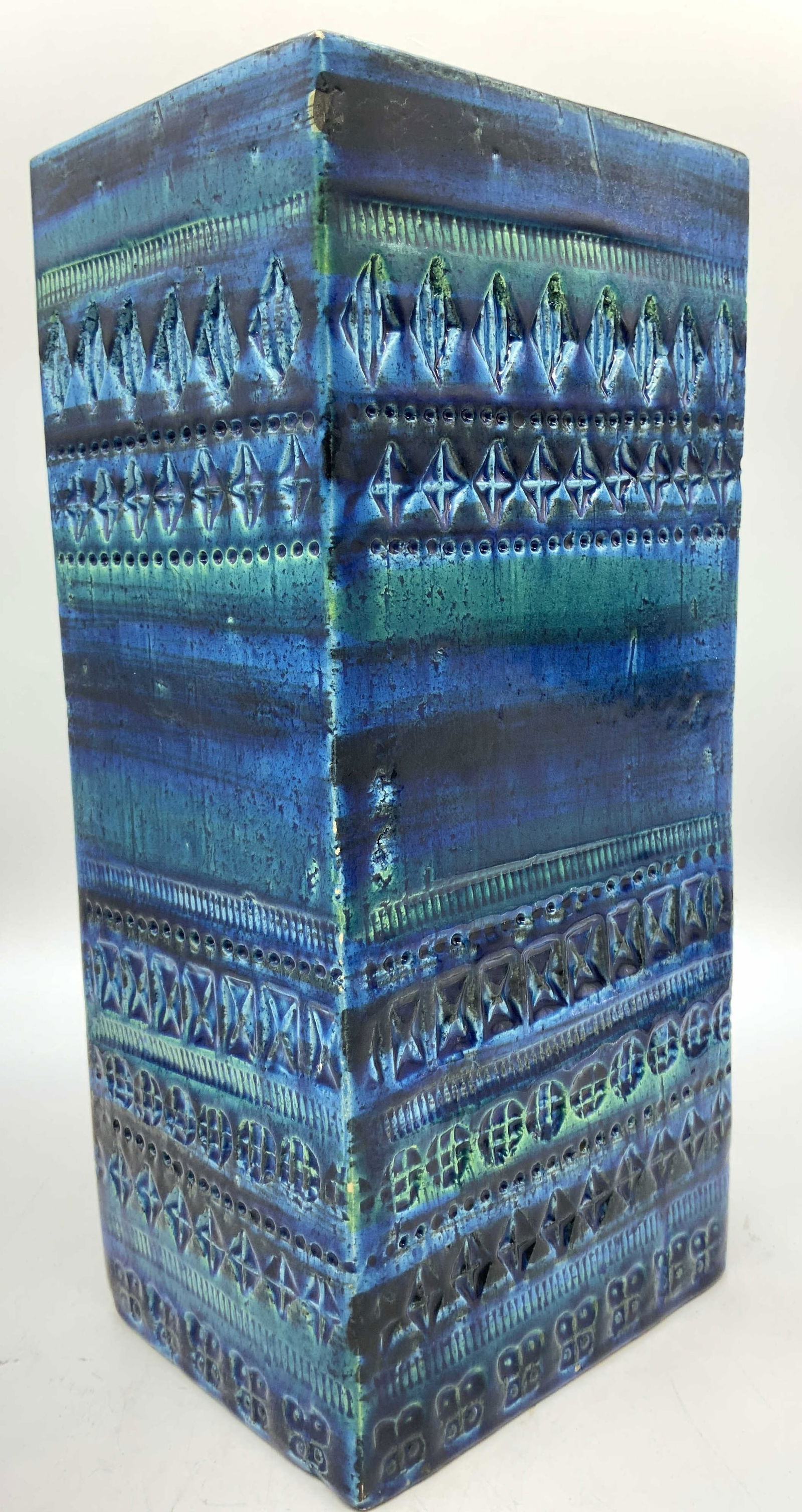 Aldo Londi for Bitossi Rimini Blu M Cntry Rect Vse (1 of 10)