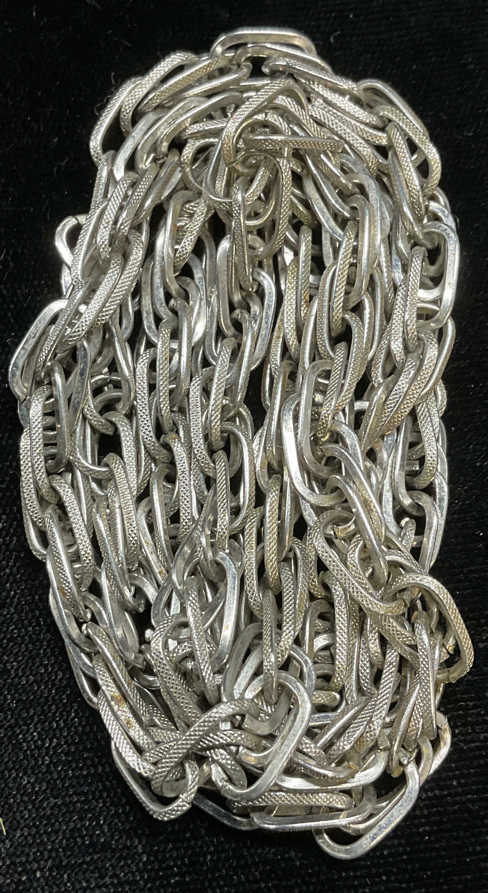 Vintage Silver Tone Chain Link Necklace (1 of 6)