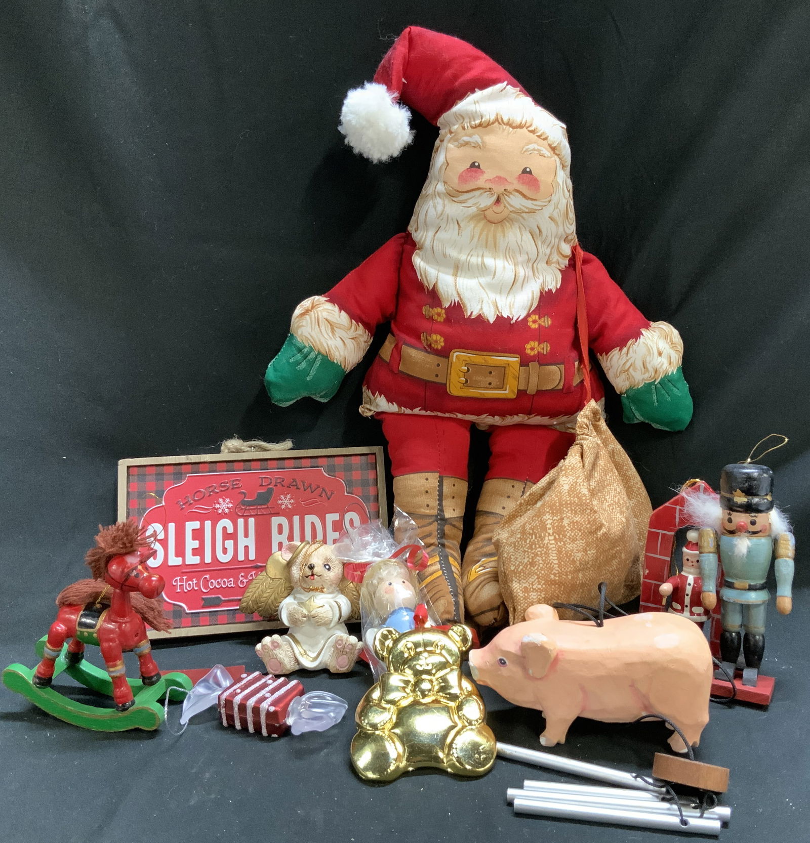 Lot 10 Assorted Christmas Ornaments & Santa Plush (1 of 17)