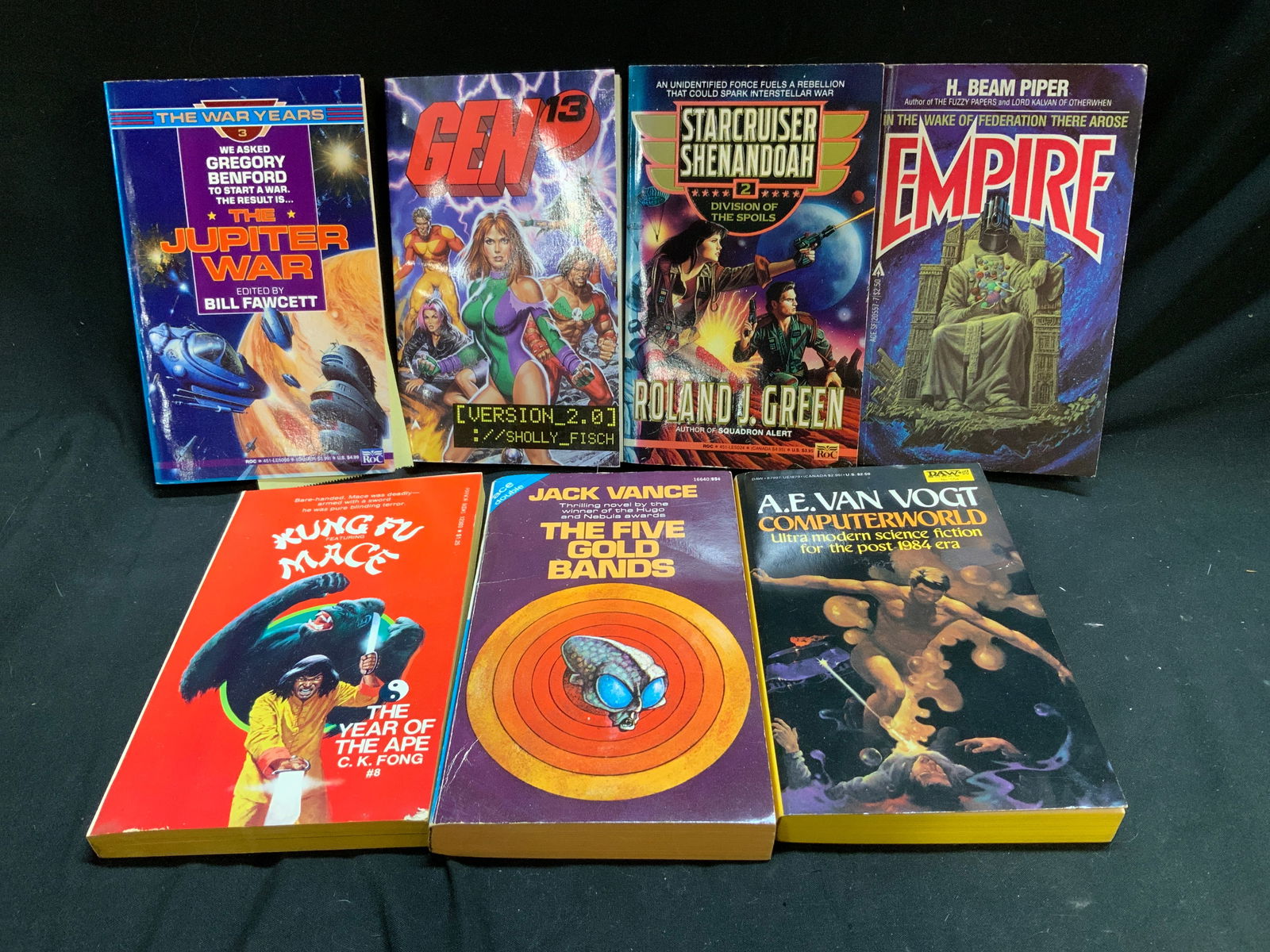 Lot 7 Vntg Assorted 1960-2000s Books GREEN+ (1 of 11)