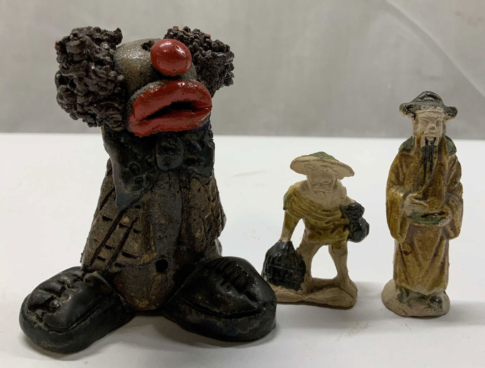 Lot 3 Vntg Ceramic Clown & Asian Figurines NAN+ (1 of 7)