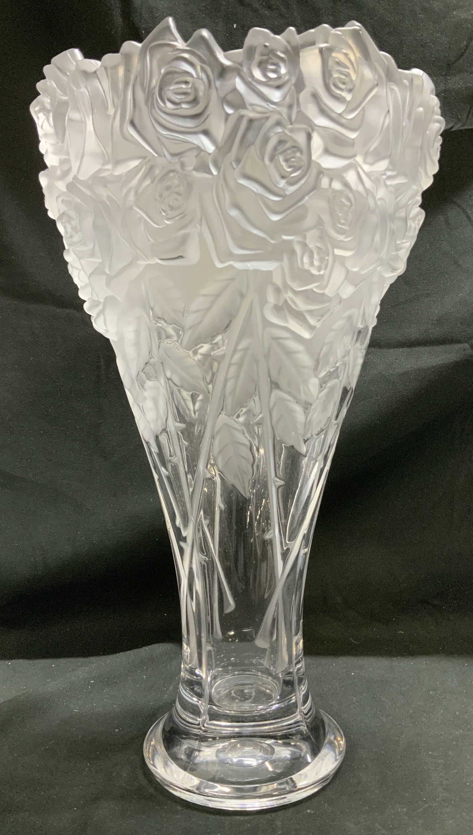Vntg Crystal Frosted Rose Bouquet Glass Vase: Crystal glass vase features a detailed, textured relief of roses and leaves that have a frosted appearance. Flared rim at the top of vase & circular base. No visible signature or markings. Surface wea