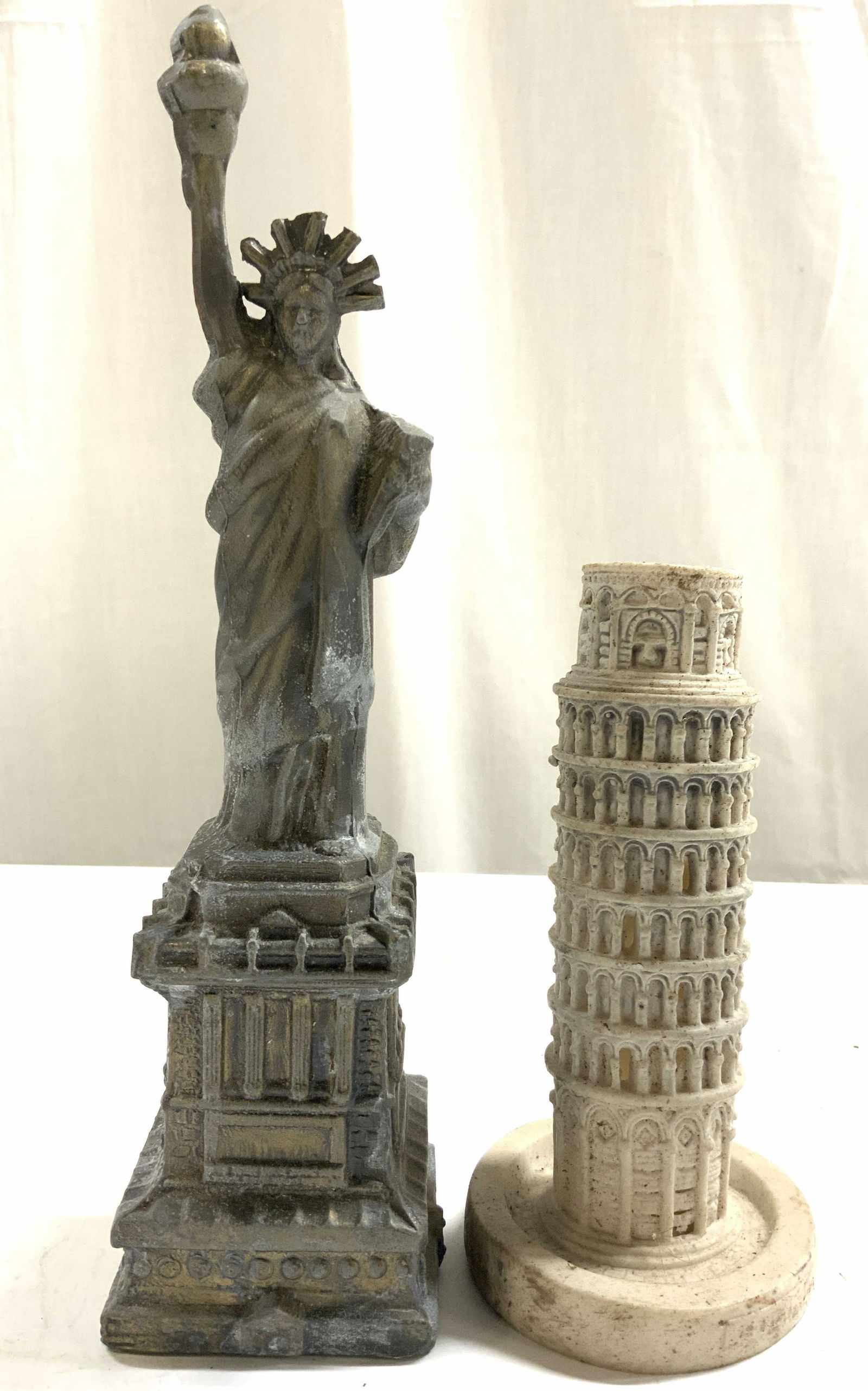 Lot 2 Statue Of Liberty Leaning Tower Of Pisa Figs (1 of 6)