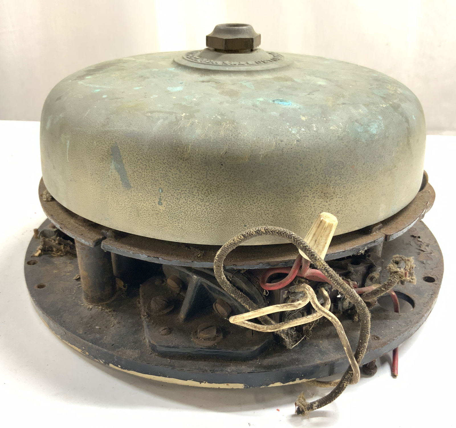 THE HOLTZER CABOT ELEC CO Vtg Iron School Bell (1 of 6)