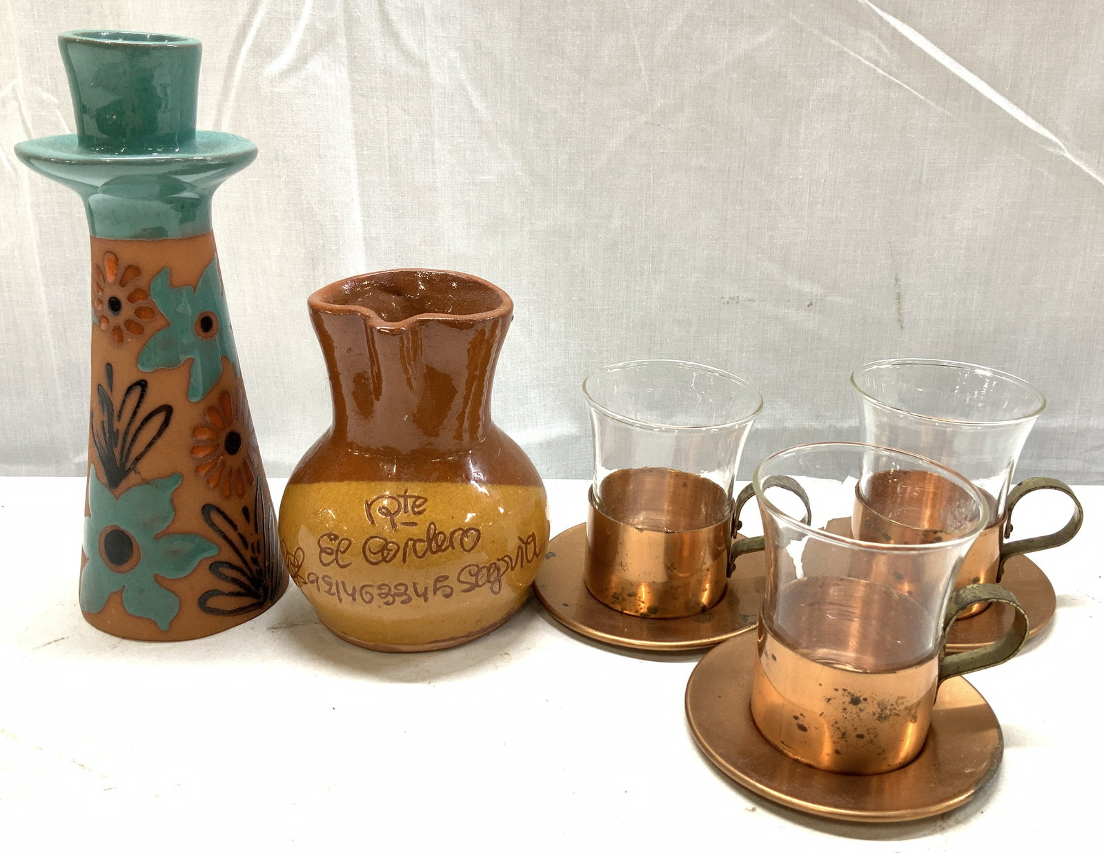 Lot 8 Ceramic Pitcher, Vase, Copper Cups & Saucers (1 of 13)