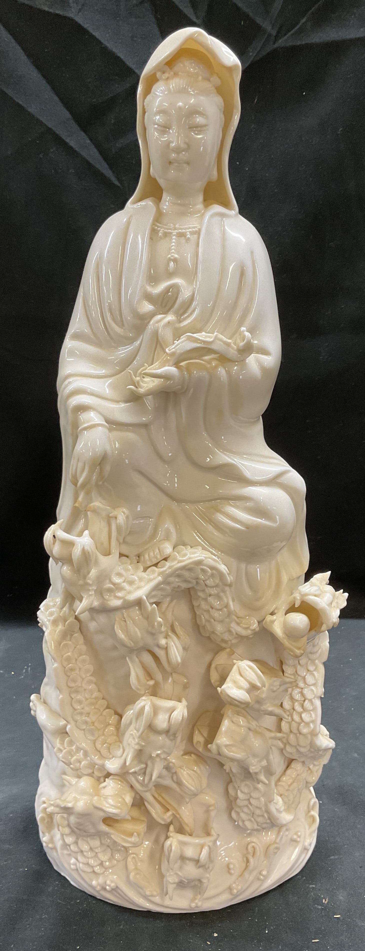 Signed Asian Porcelain Guanyin Dragon Fig 16.5 In.: Signed Asian porcelain figurine statue depicting Guanyin with dragon. Signed on underside. Measures approx 6 x 16.5 inches. Some chips and losses. Guanyin statue, Asian statue, porcelain statue, Quan