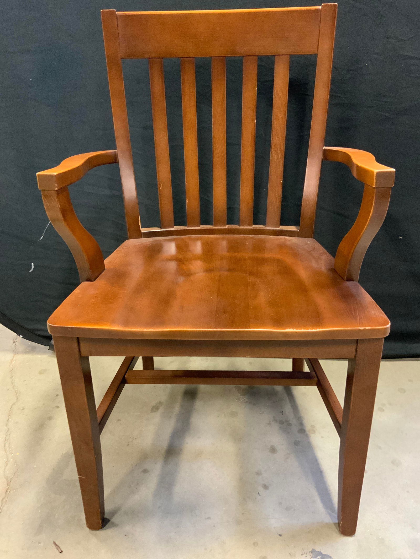 POTTERY BARN Wooden End Chair (1 of 8)