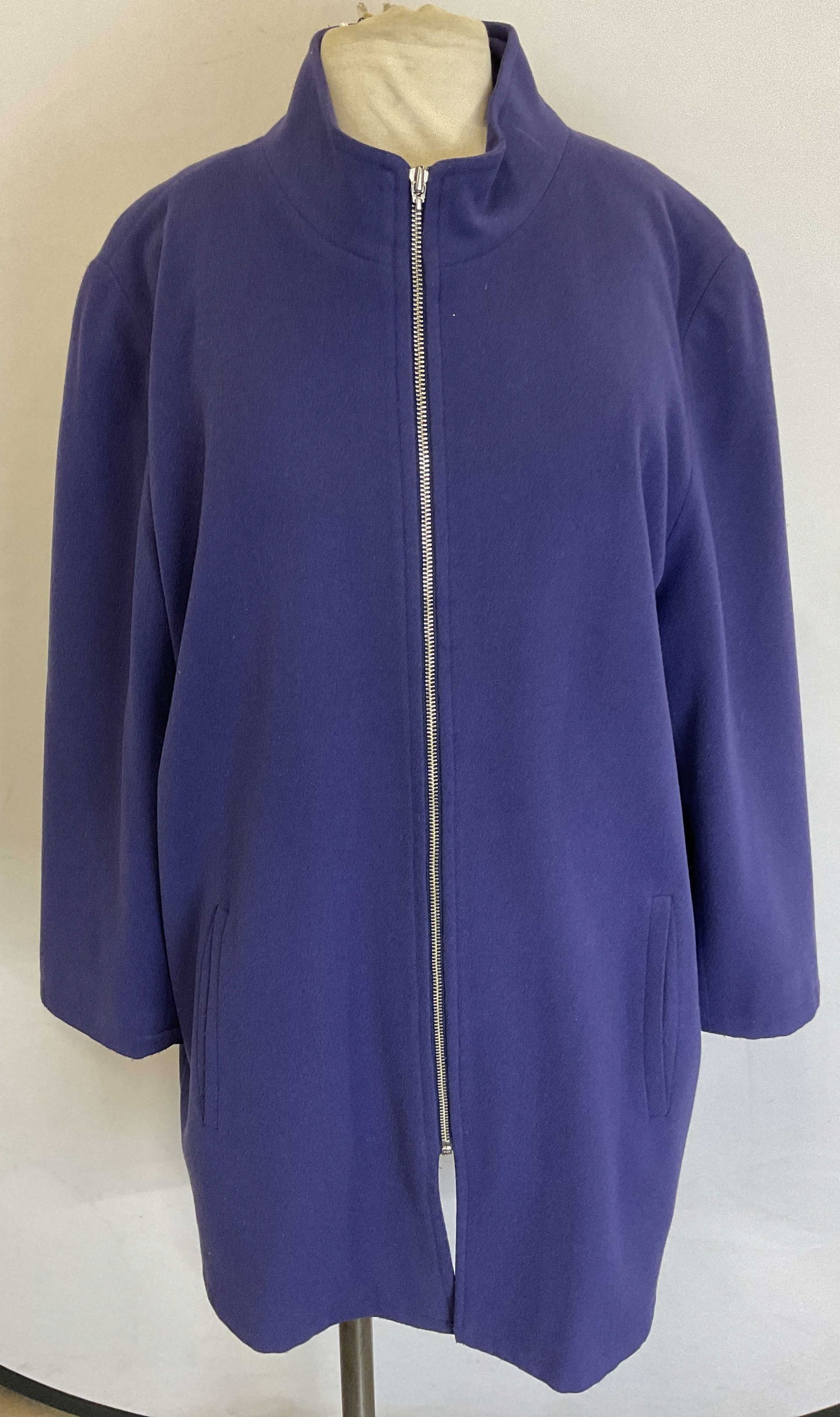 Louben Purple Wool Cashmere Coat Canada: Louben purple coat. Size 12. Made in Canada. Wool, cashmere and nylon. Some pilling. Tear to lining. Zipper pull needs repair. Louben coat, designer coat, cashmere coat, wool coat, purple coat, outerw