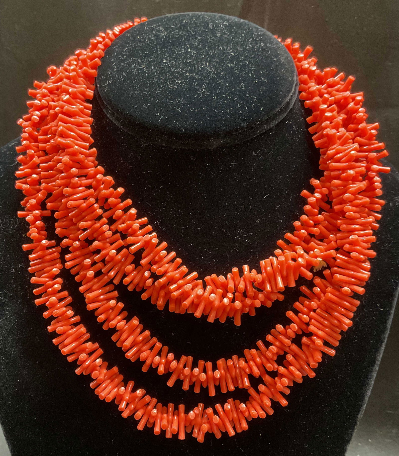 Vintage Lucite Faux Red Coral Necklace: Vintage lucite faux red coral beaded necklace. Drop length approx 35 inches. Some scratching. Jewelry, estate jewelry, costume jewelry, cocktail jewelry, fashion jewelry, accessories, fashion accessor