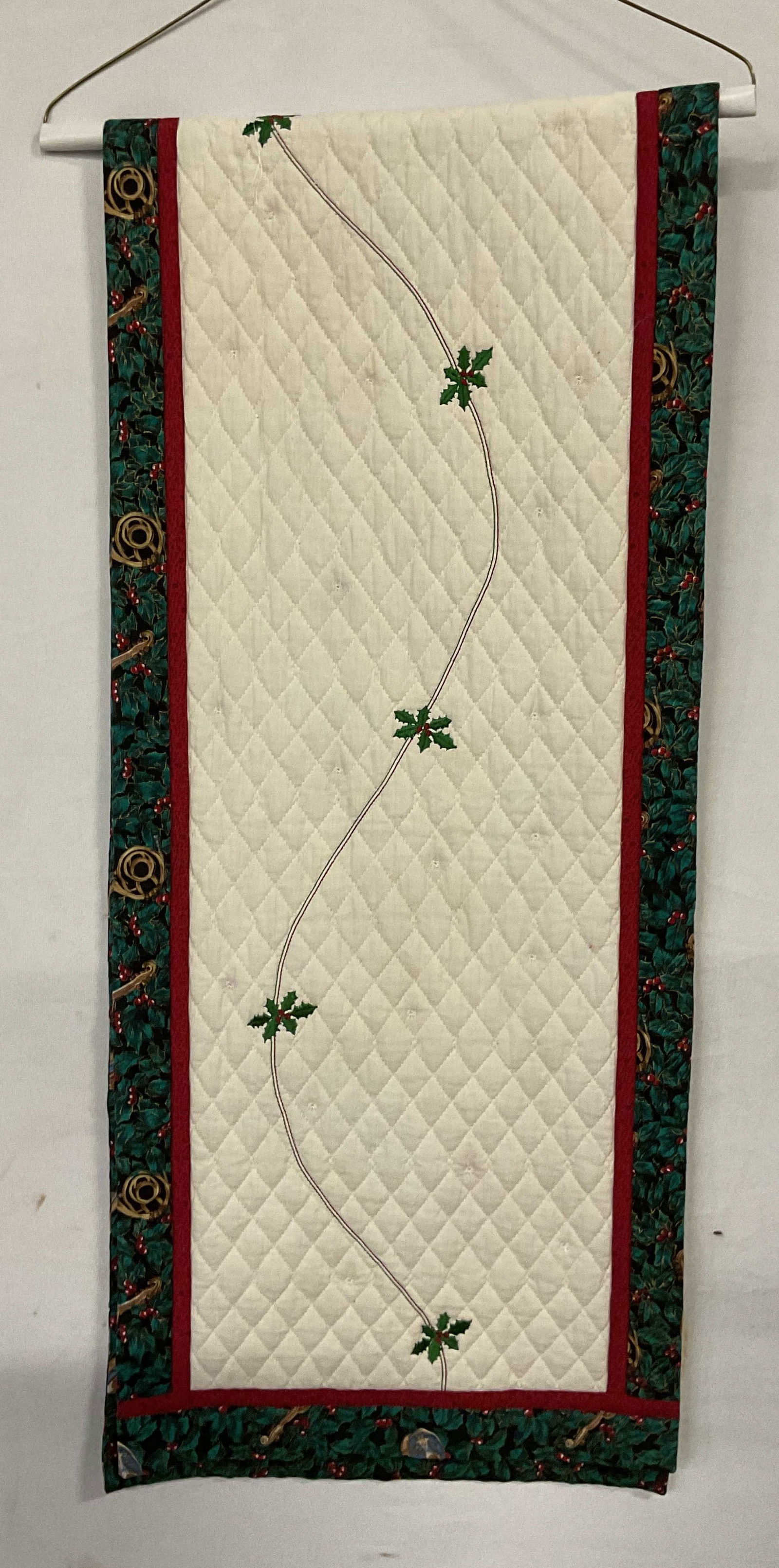 Quilted Holly Print Holiday Table Runner (1 of 6)