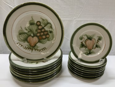 Vntg 16 John B Taylor Harvest Pear Motif Plates