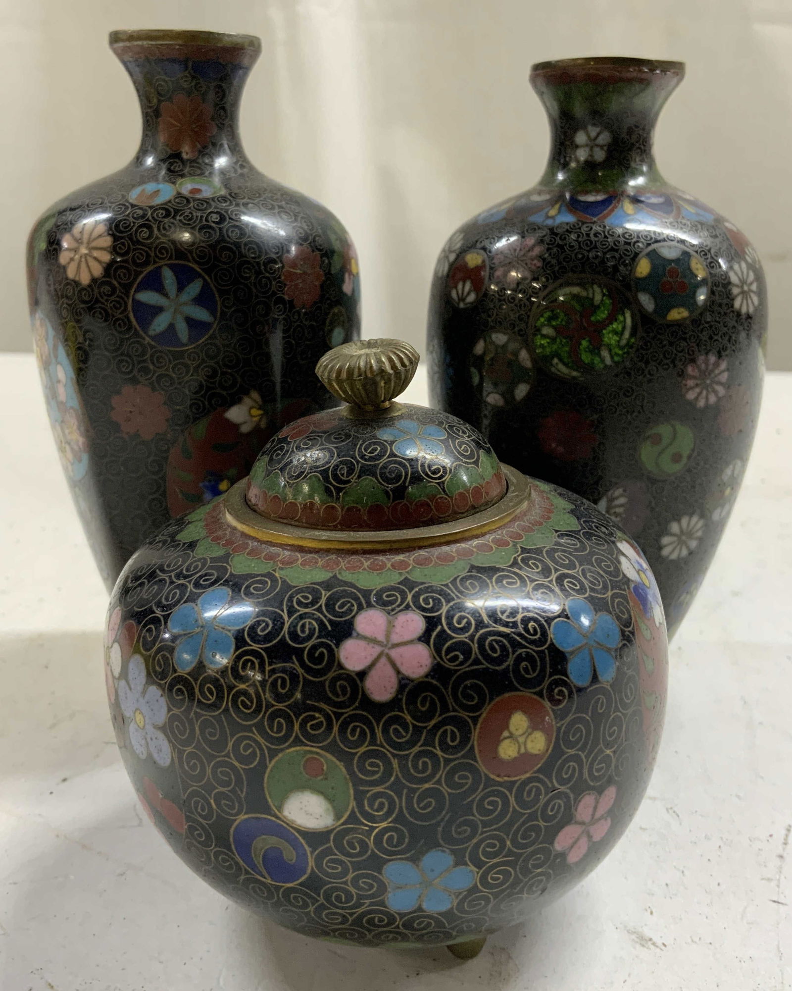 Vtg Asian Cloisonne Enamel Bud Vases & More (1 of 8)
