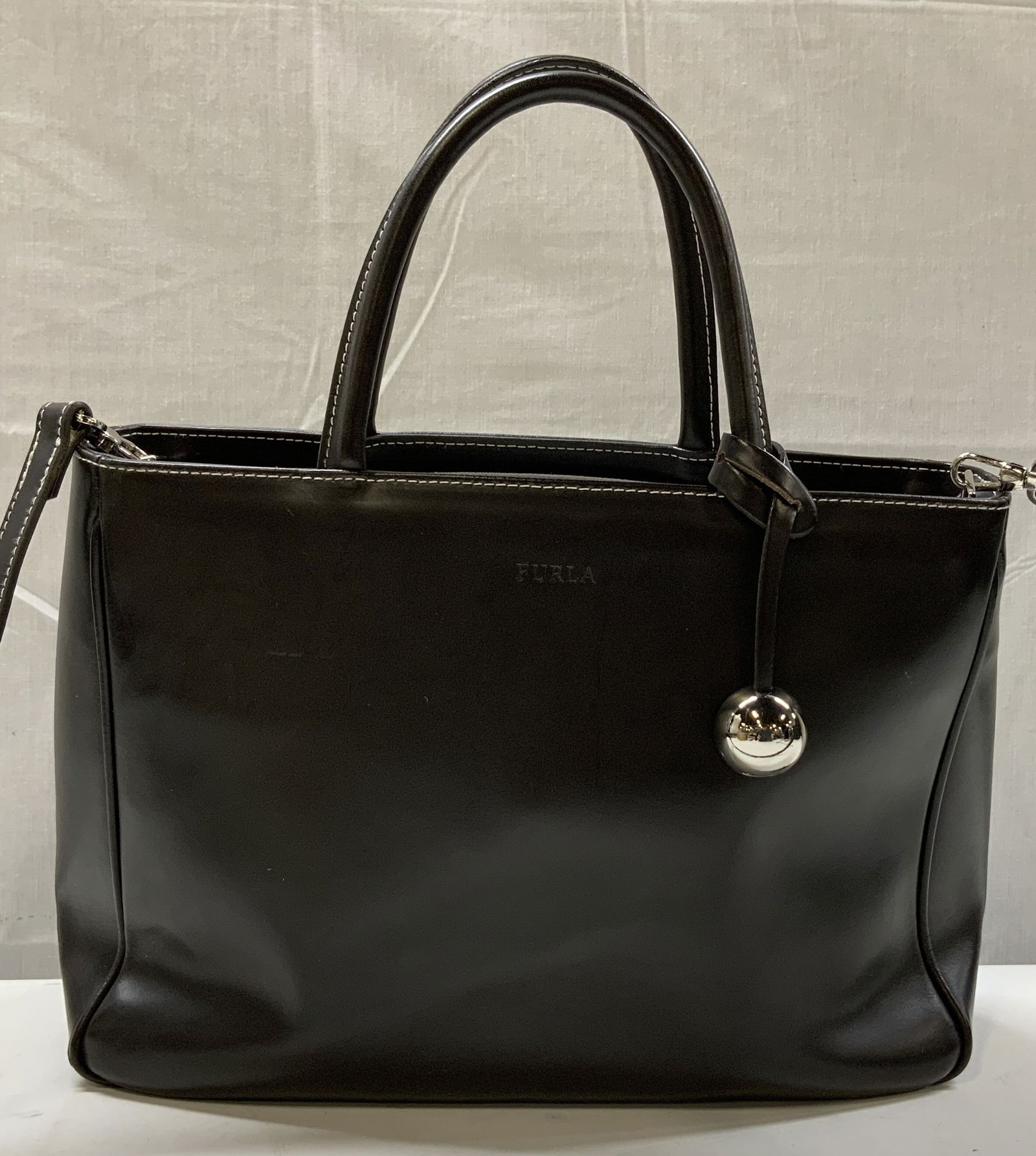Furla Black Genuine Leather Handbag ITALY (1 of 8)