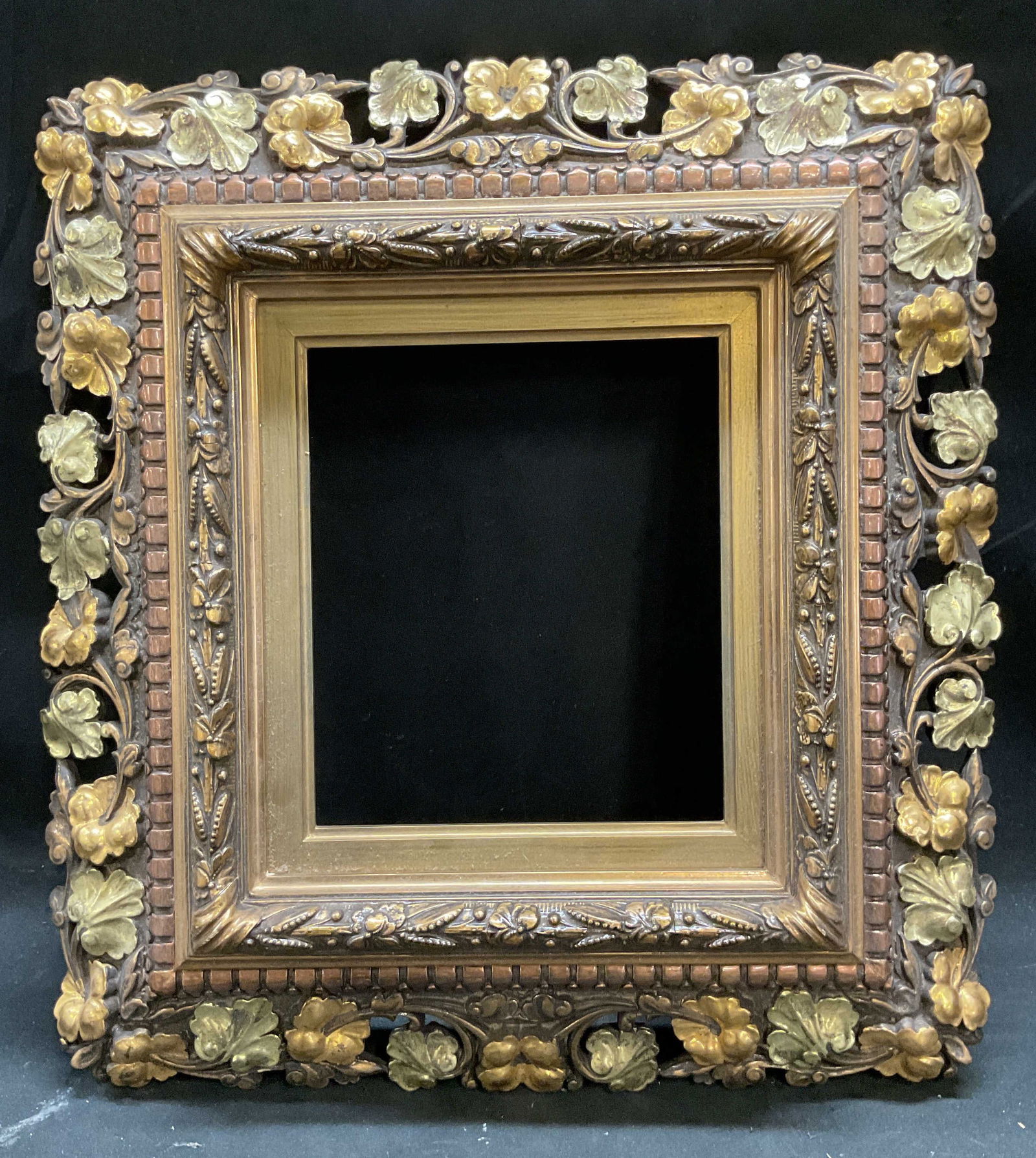 Antique Carved Ornate Gilt Wood Frame (1 of 6)